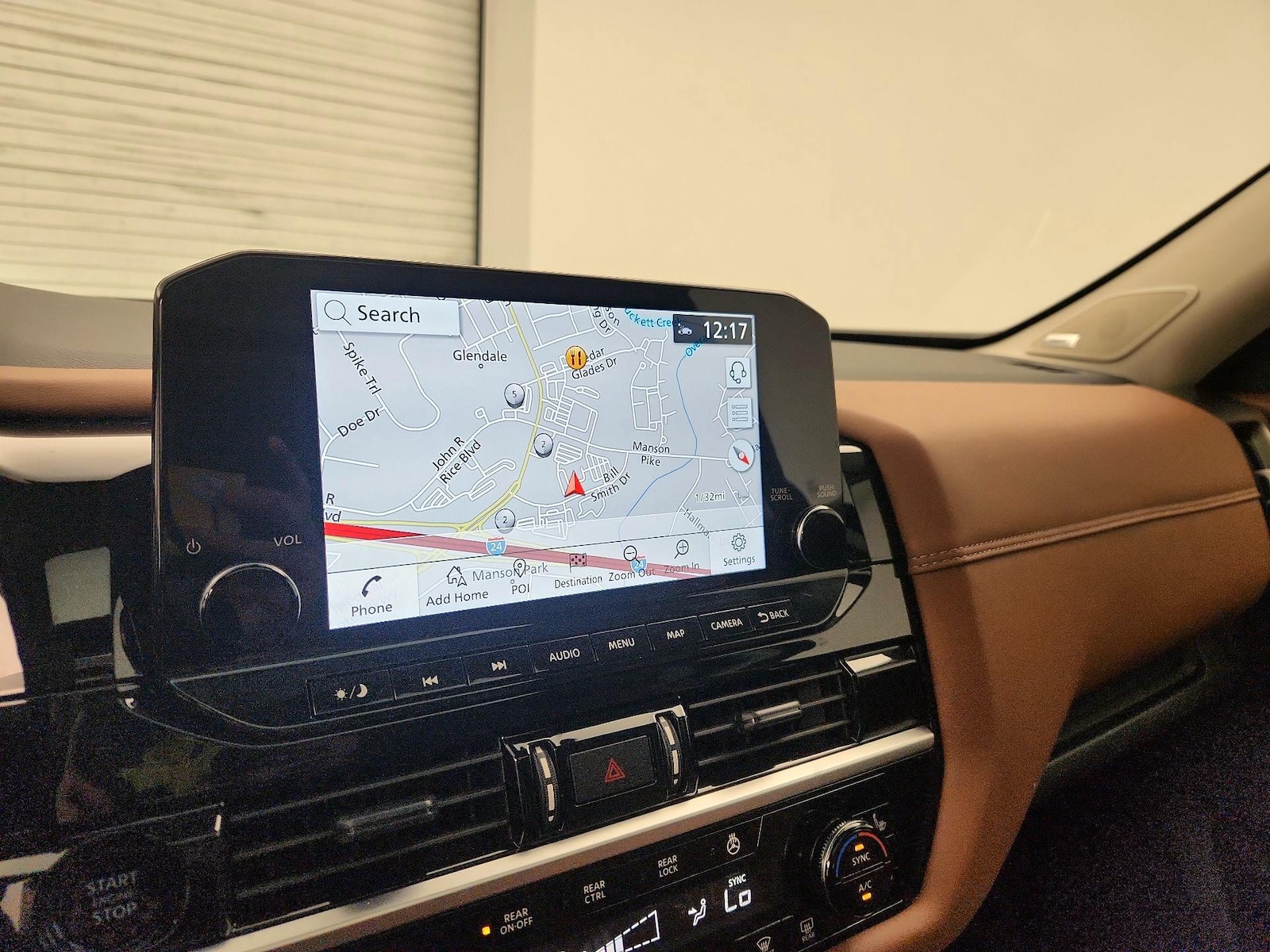 2025 Nissan Pathfinder Platinum - Photo 15