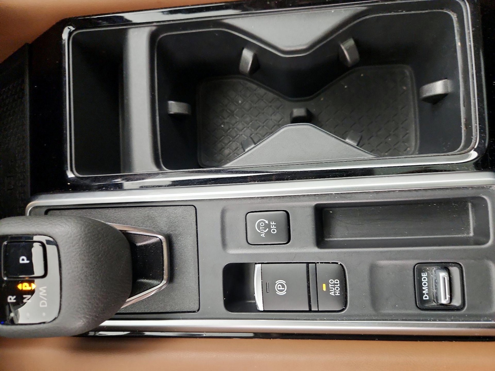 2025 Nissan Pathfinder Platinum - Photo 19