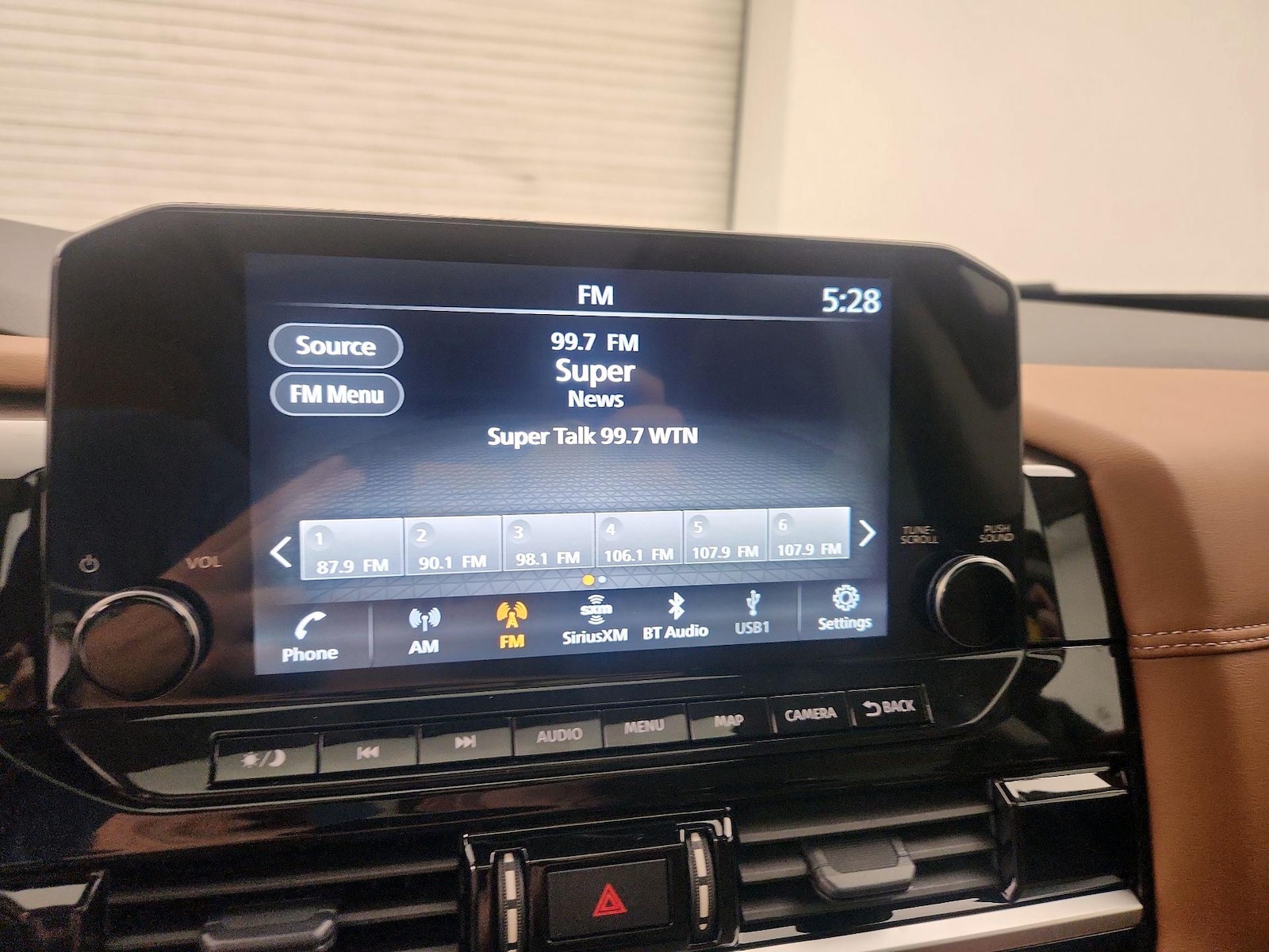 2025 Nissan Pathfinder Platinum - Photo 16