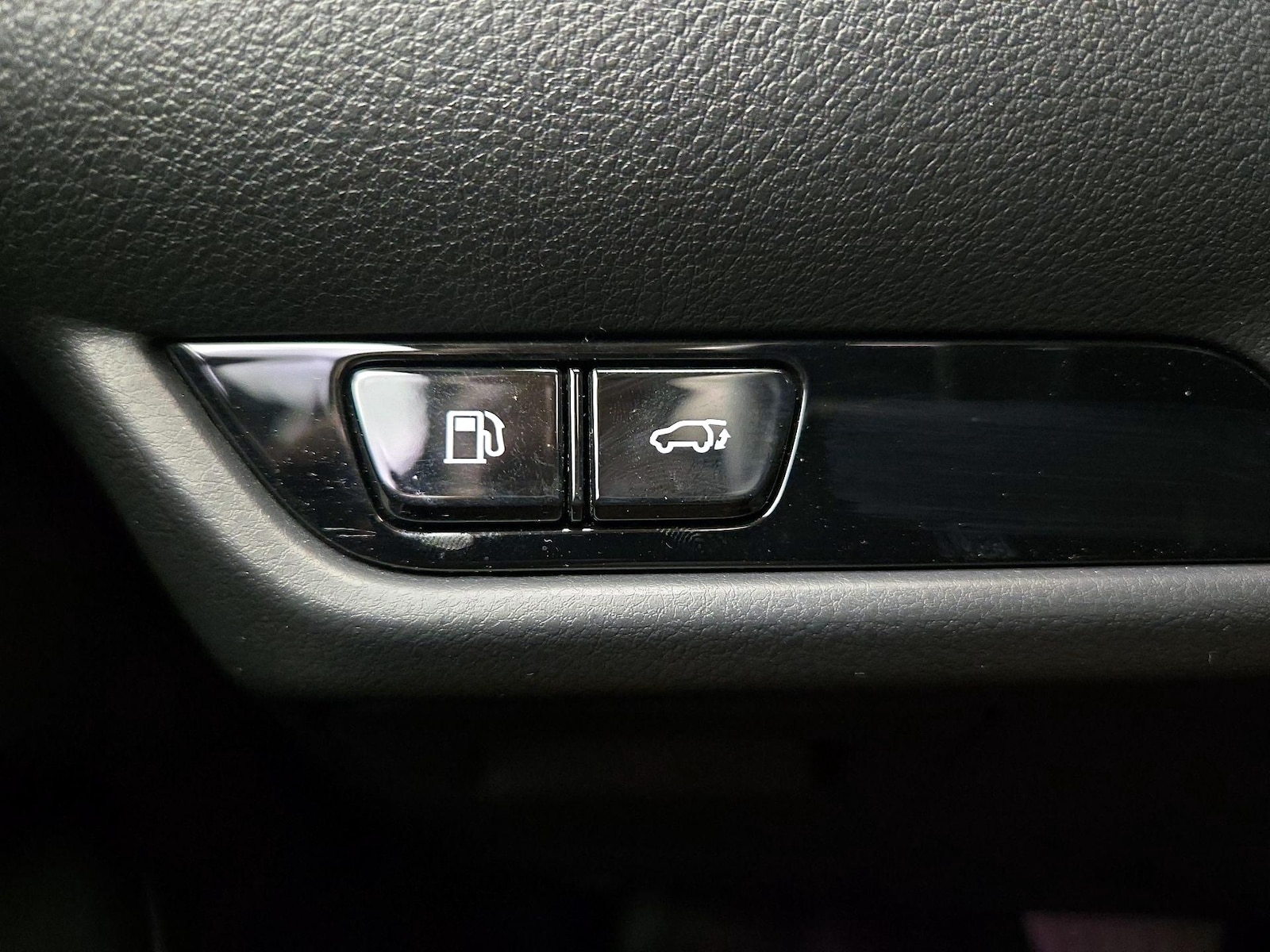 2023 Lexus NX 250 - Photo 14