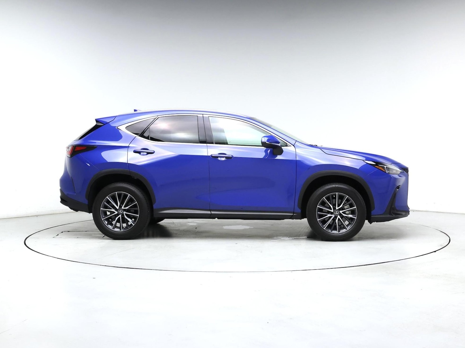 2023 Lexus NX 250 - Photo 8