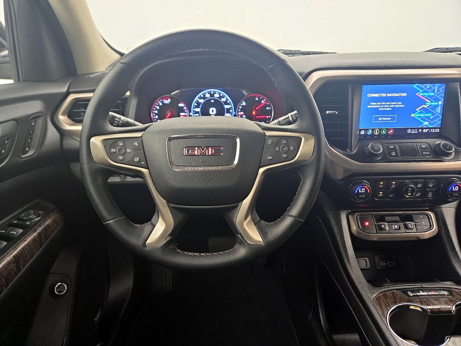 2023 GMC Acadia Denali - Photo 11
