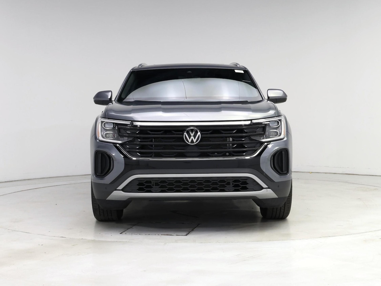 2025 Volkswagen Atlas Cross Sport SE w/Tech - Photo 6