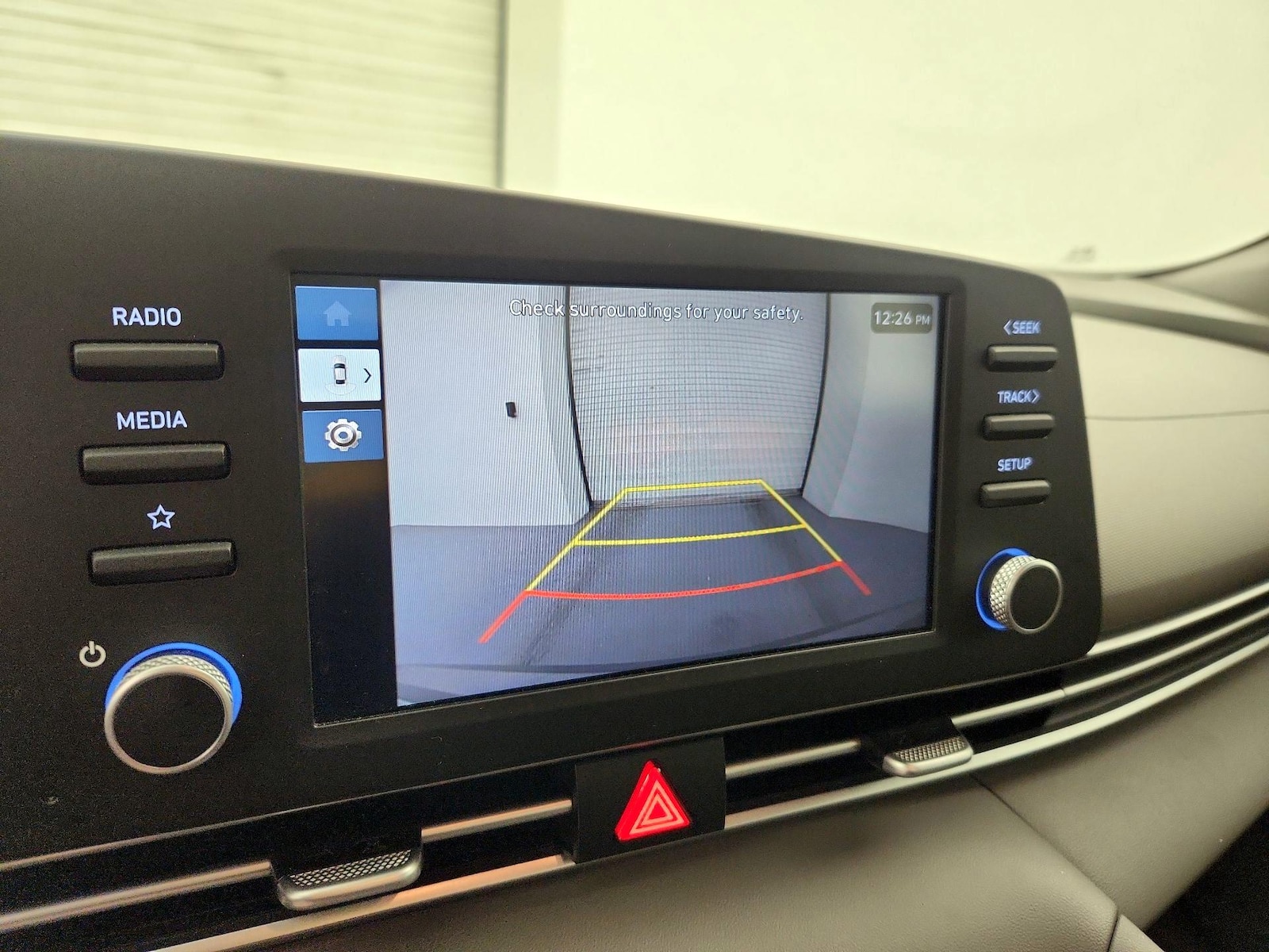 2025 Hyundai Elantra SE - Photo 15