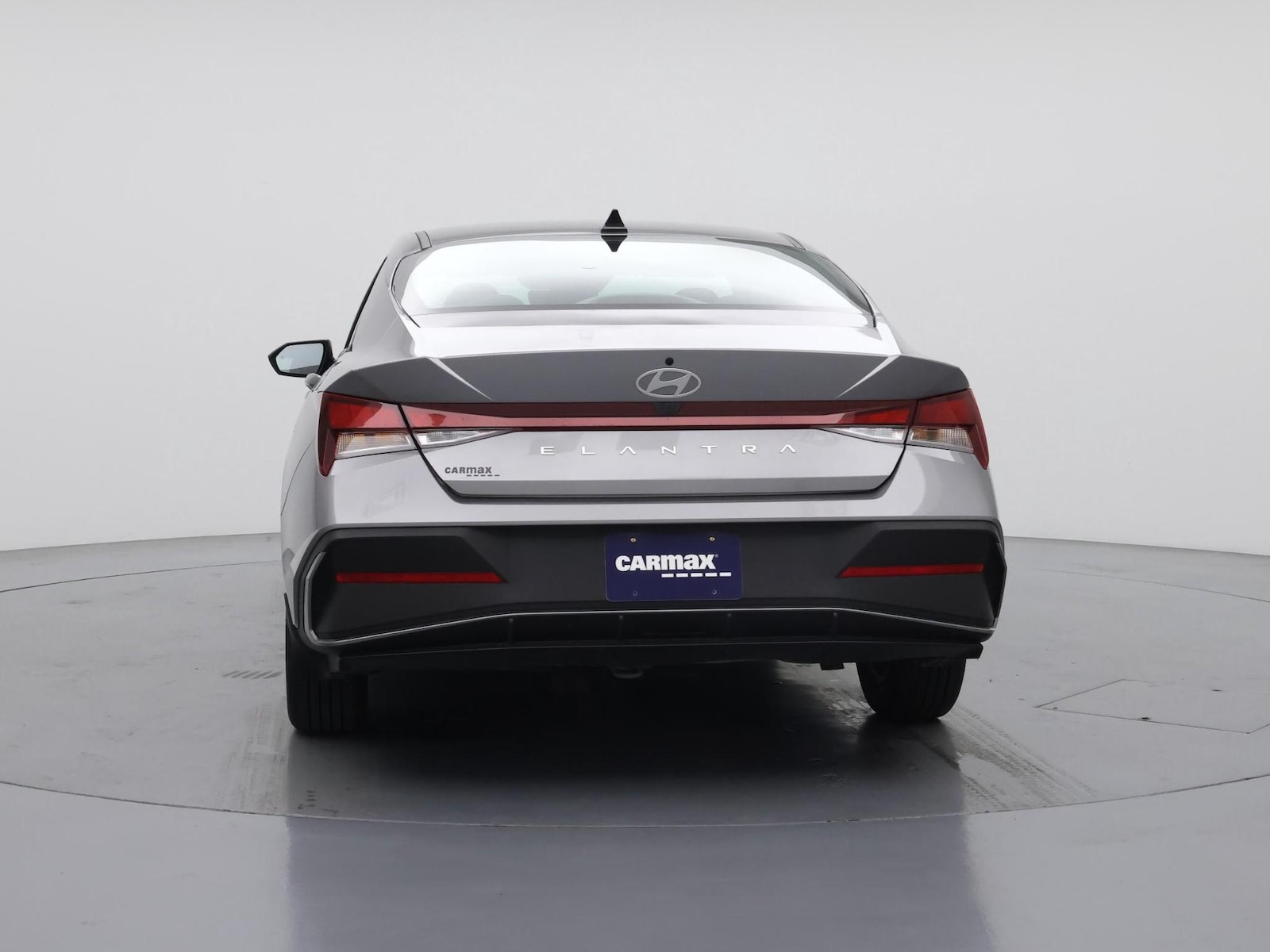 2025 Hyundai Elantra SE - Photo 7