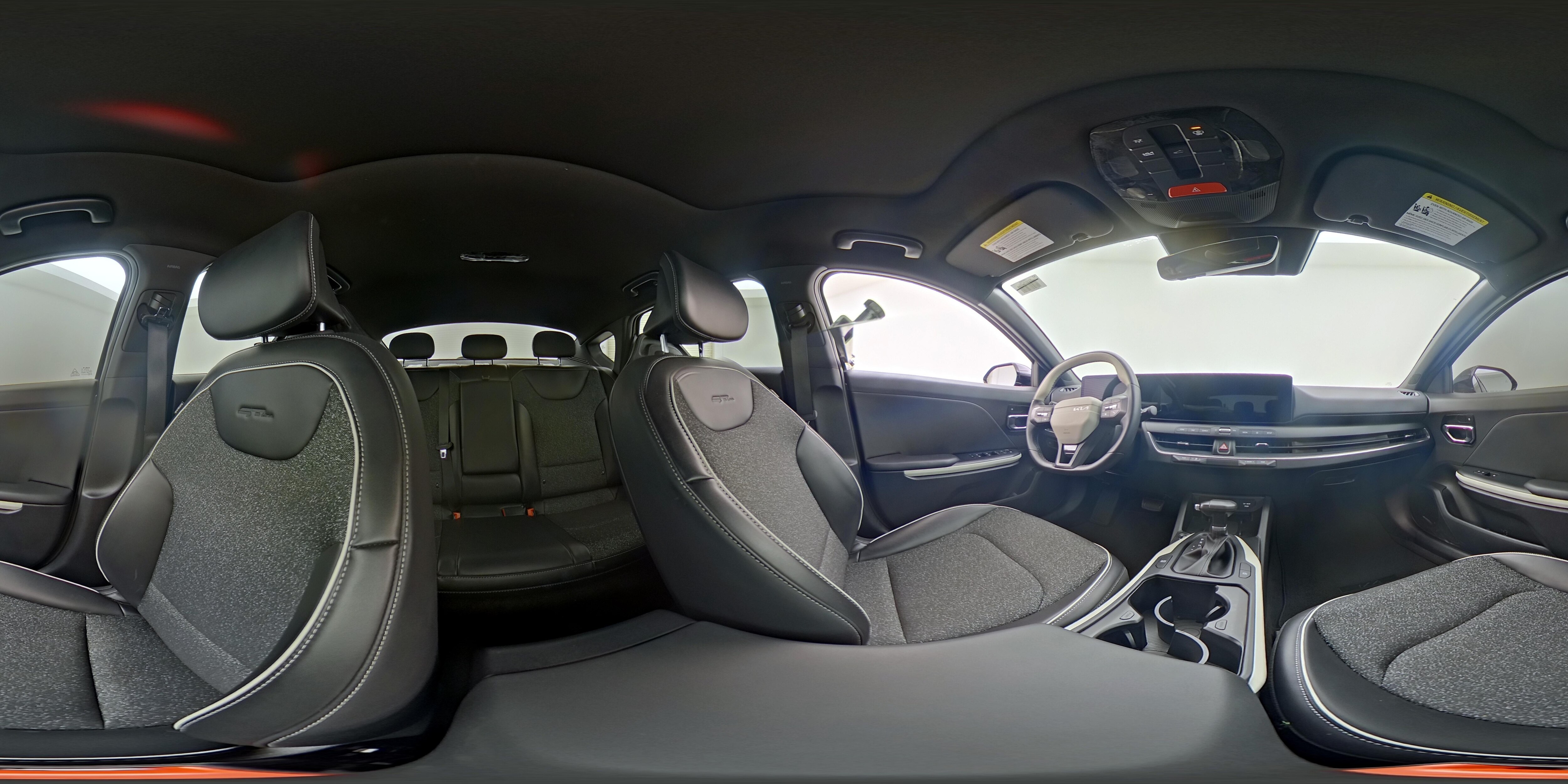 2025 Kia K4 GT-Line - Photo 26