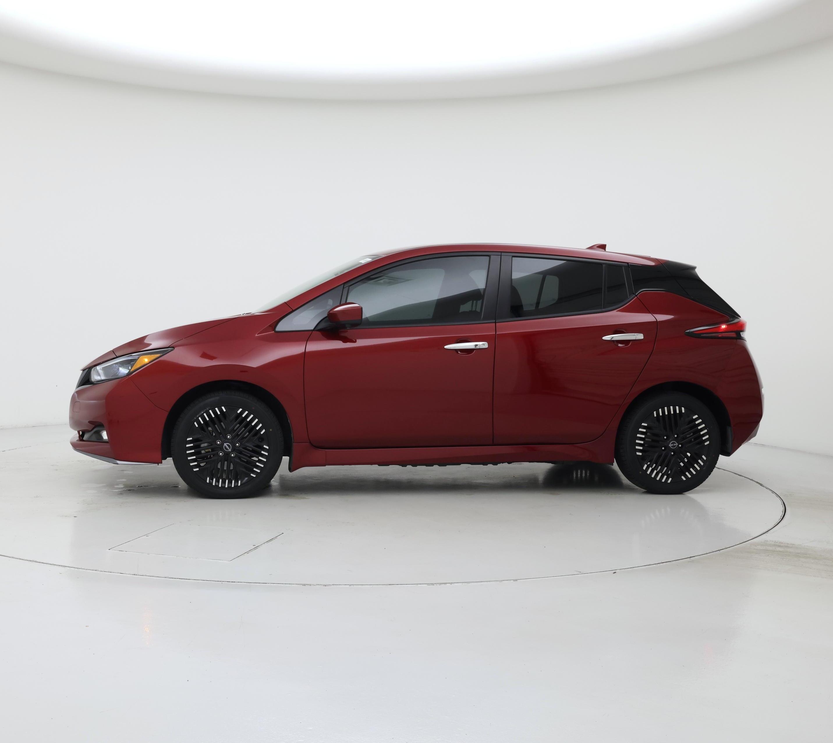 Thumbnail: 2024 Nissan Leaf - 3