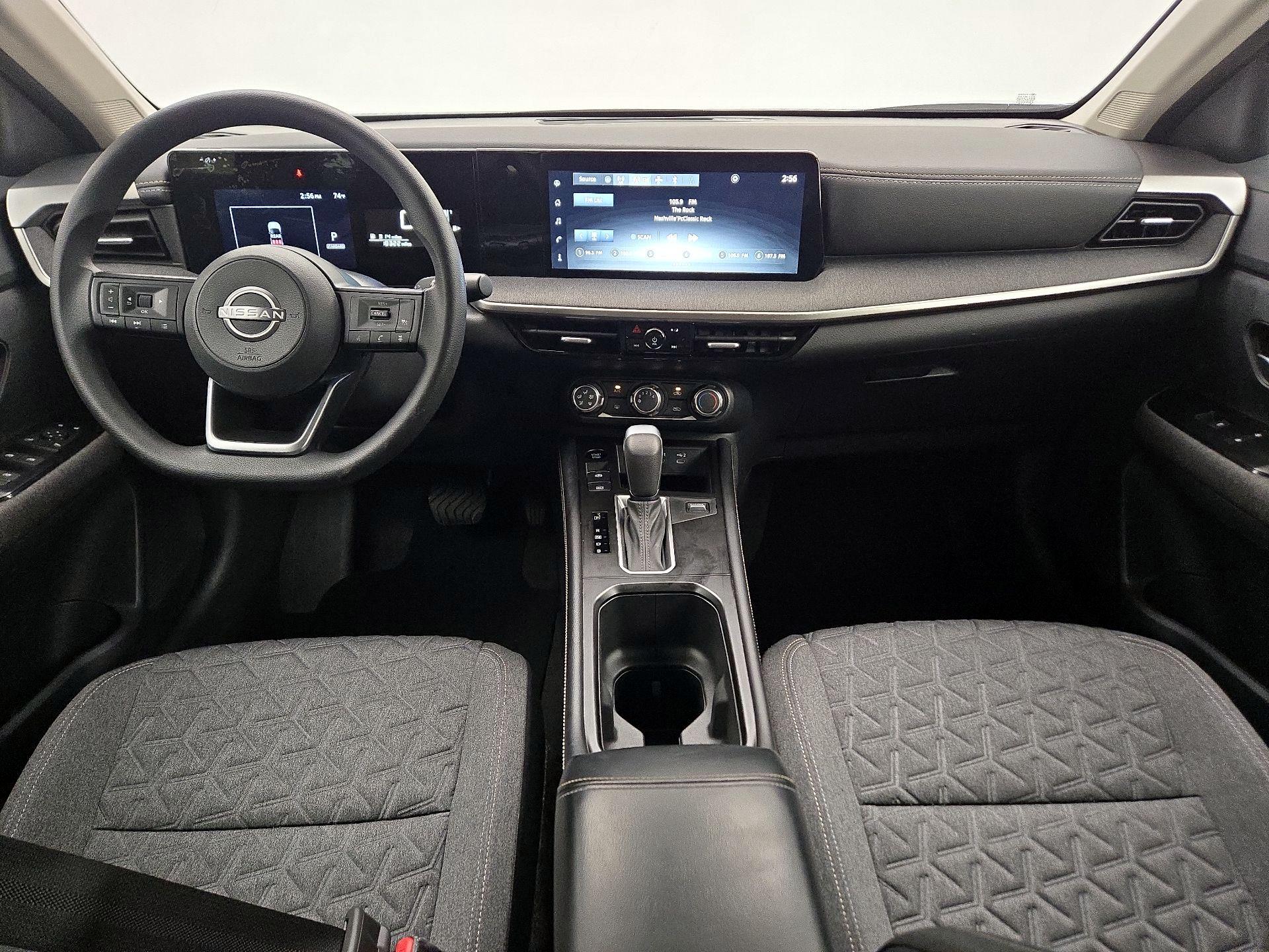 Thumbnail: 2025 Nissan Kicks - 9
