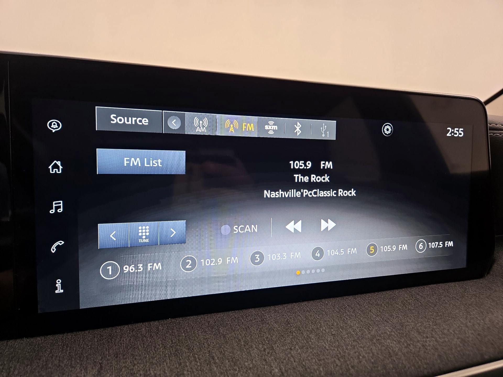 Thumbnail: 2025 Nissan Kicks - 14