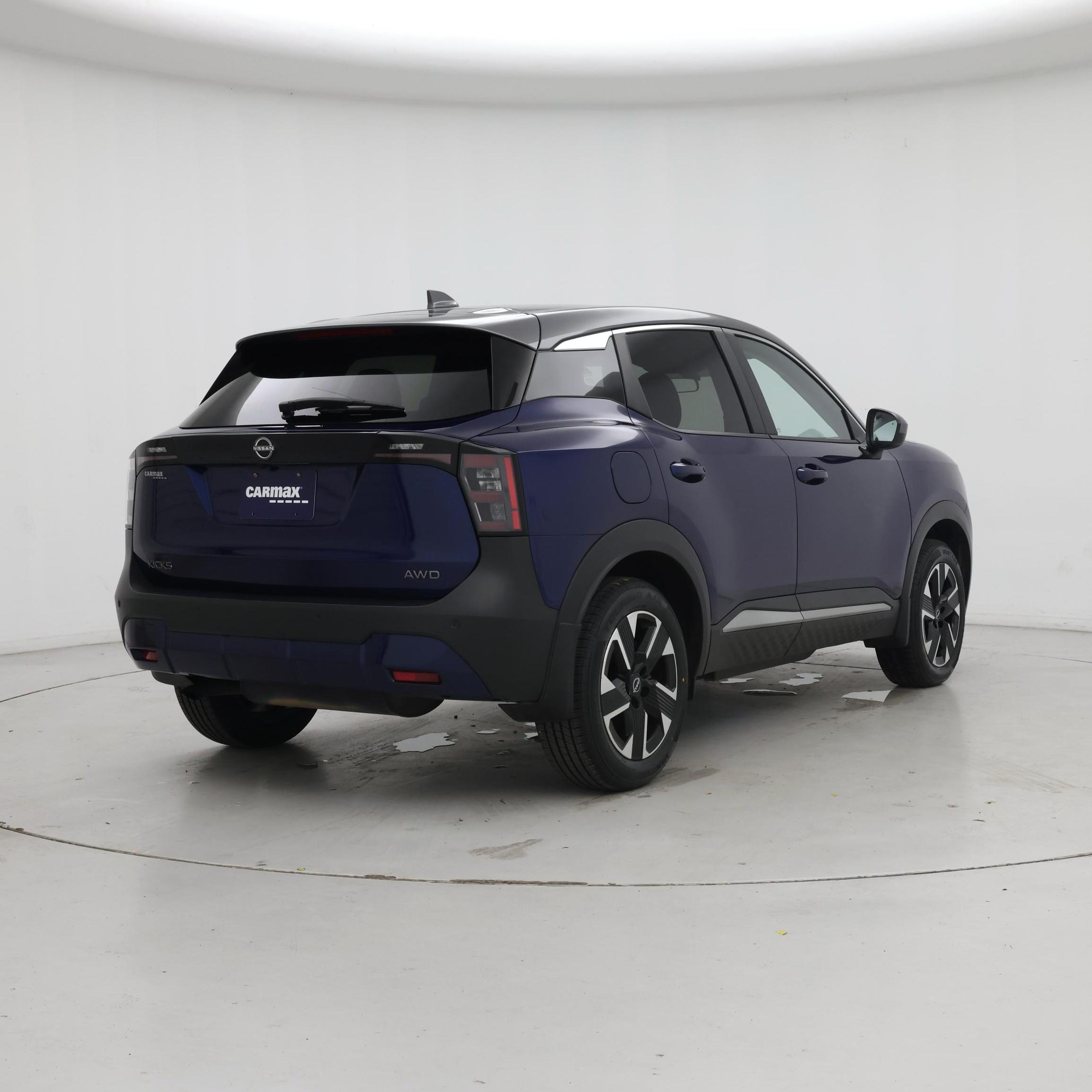 Thumbnail: 2025 Nissan Kicks - 8
