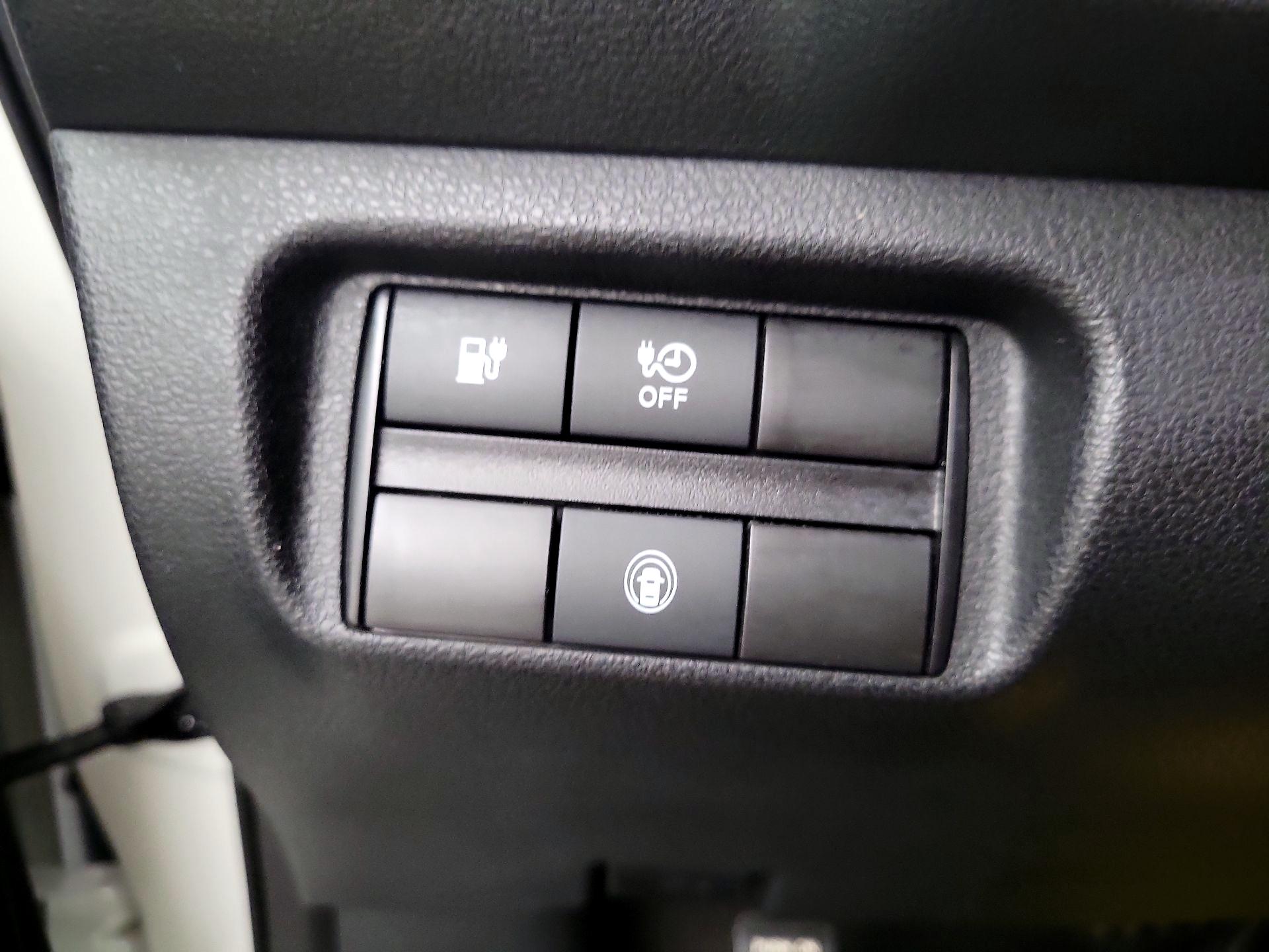 Thumbnail: 2023 Nissan Leaf - 13