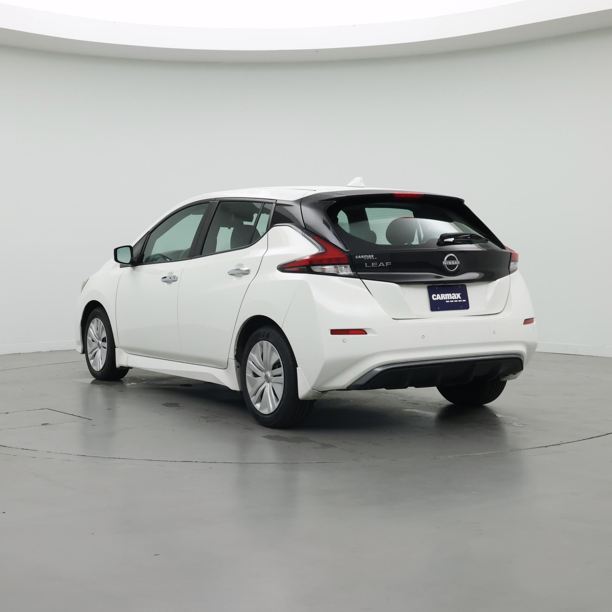 Thumbnail: 2023 Nissan Leaf - 2