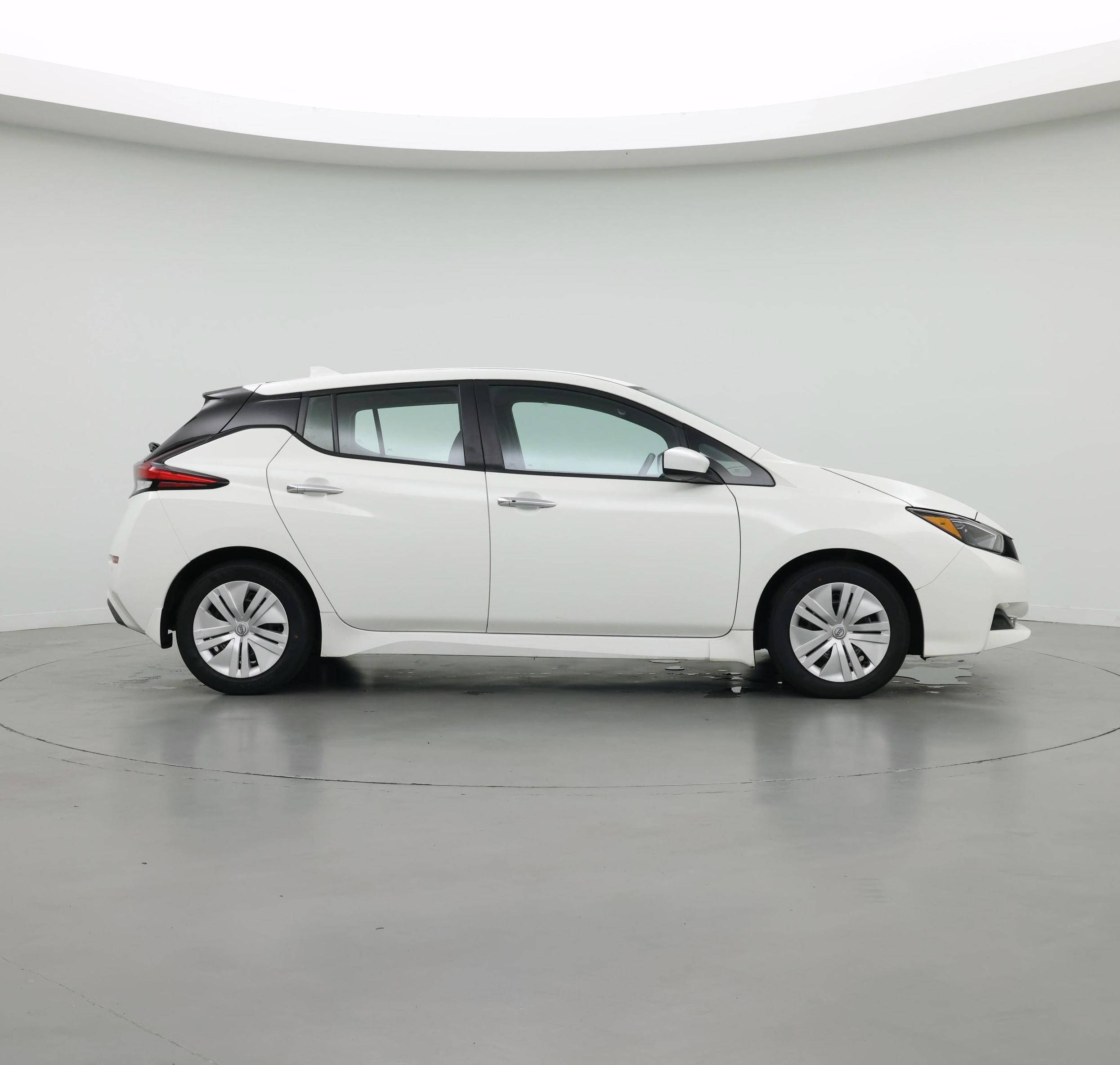 Thumbnail: 2023 Nissan Leaf - 7
