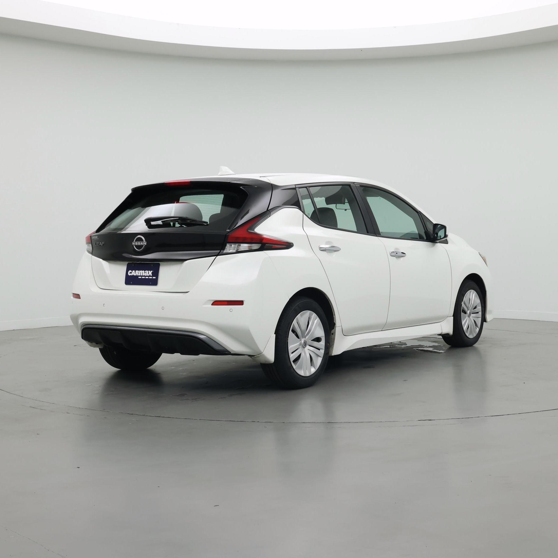 Thumbnail: 2023 Nissan Leaf - 8