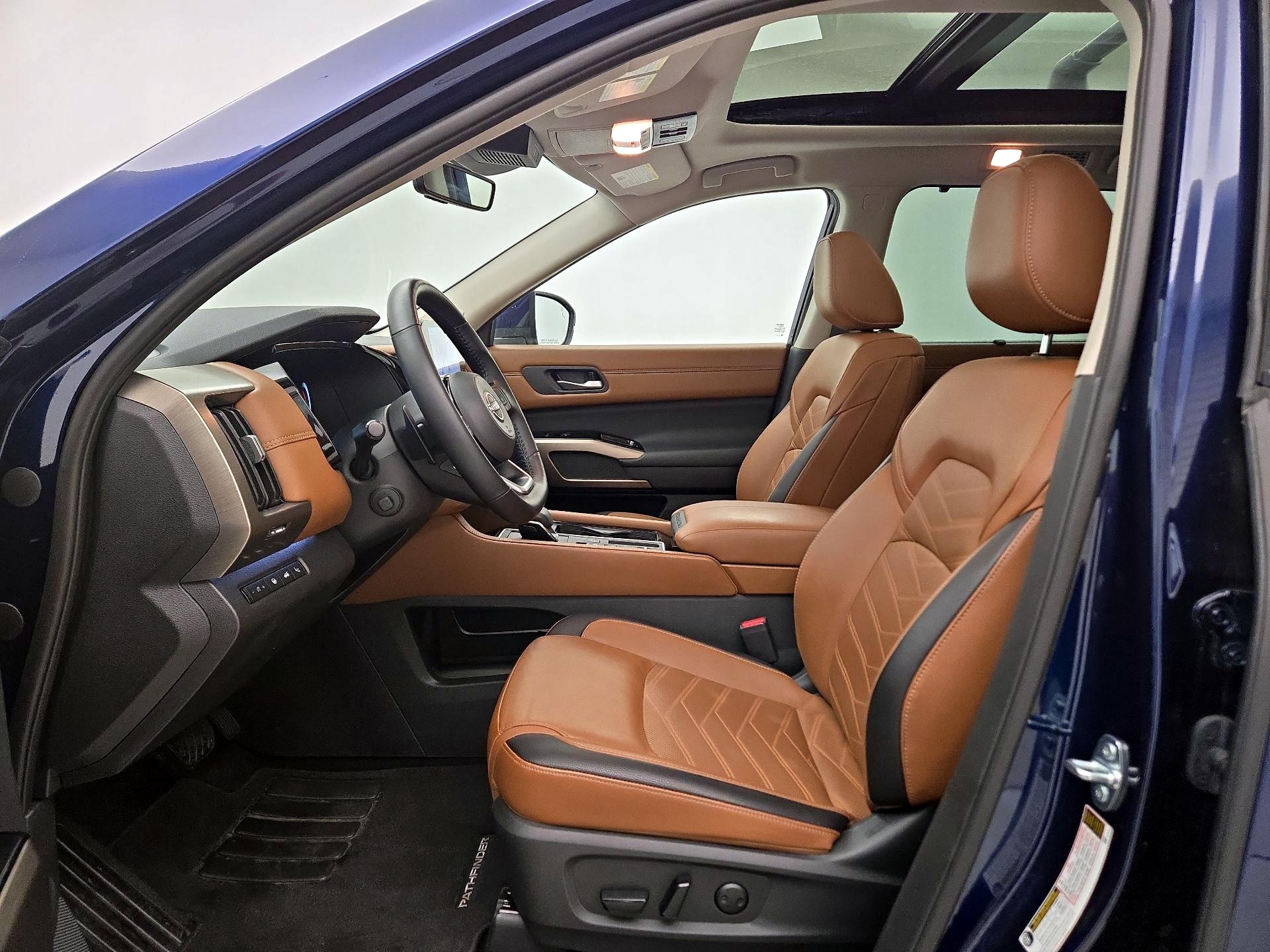 Thumbnail: 2025 Nissan Pathfinder - 11