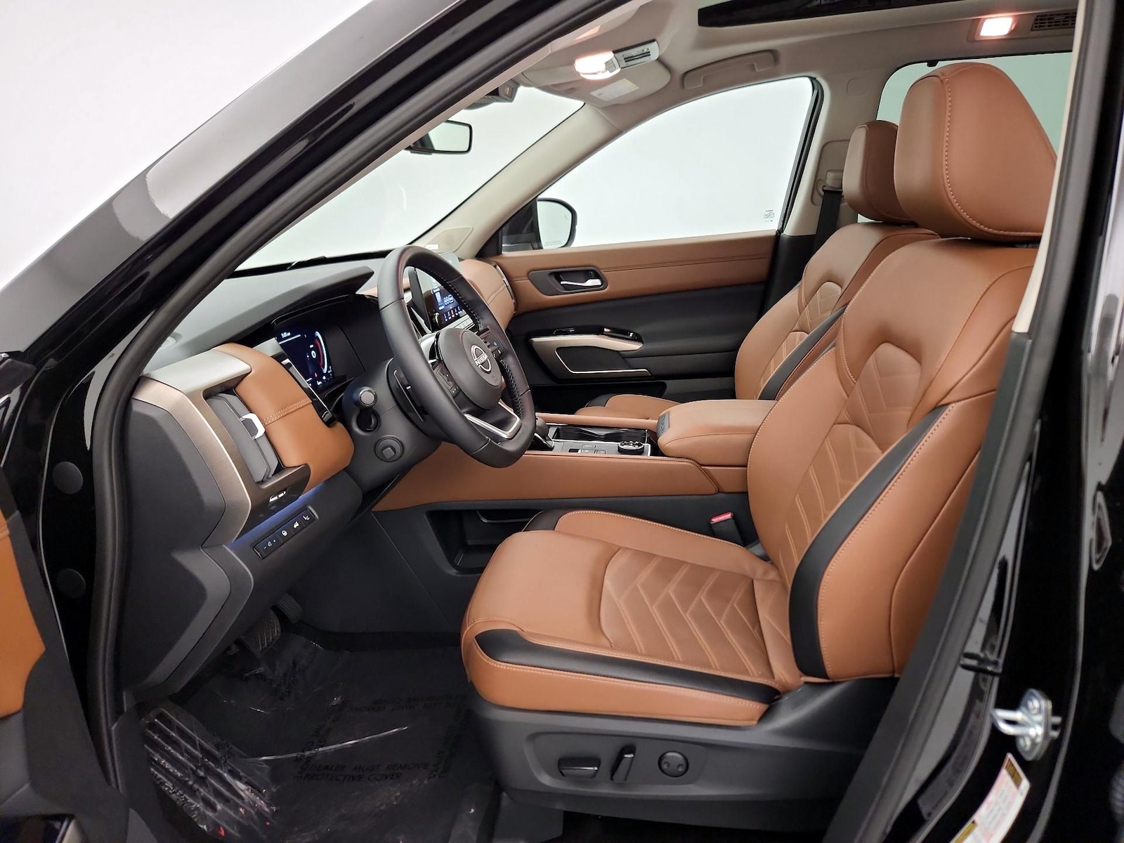 2025 Nissan Pathfinder Platinum - Photo 12
