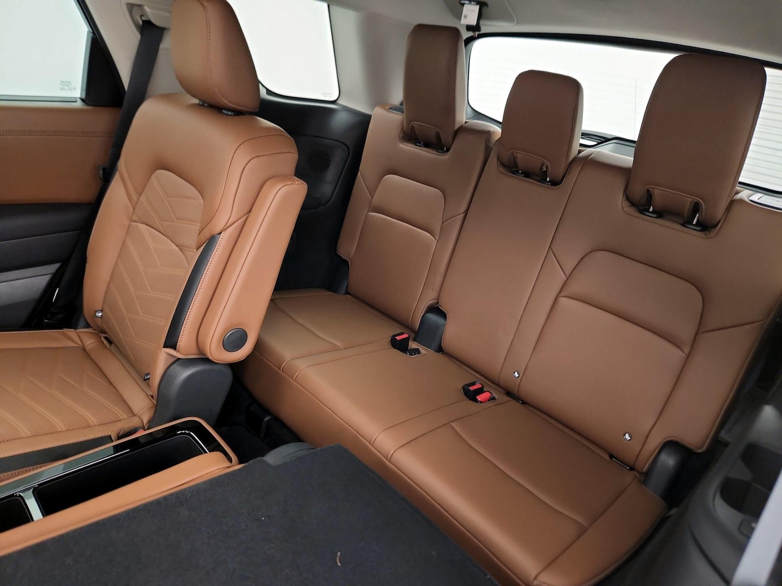 2025 Nissan Pathfinder Platinum - Photo 23