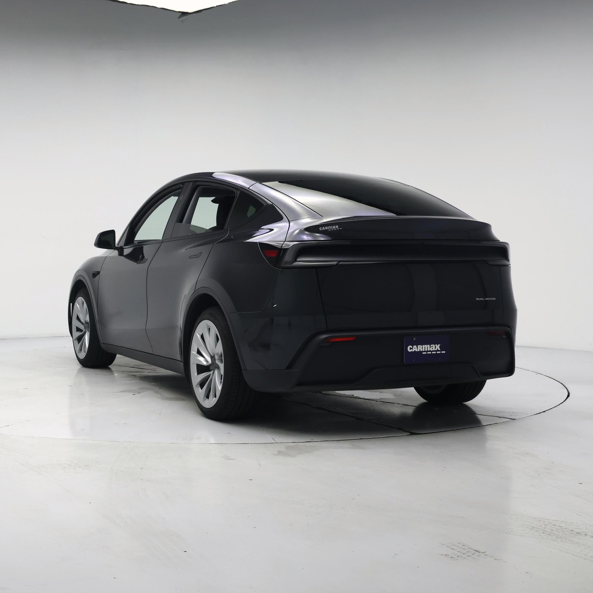 Thumbnail: 2026 Tesla Model Y - 2