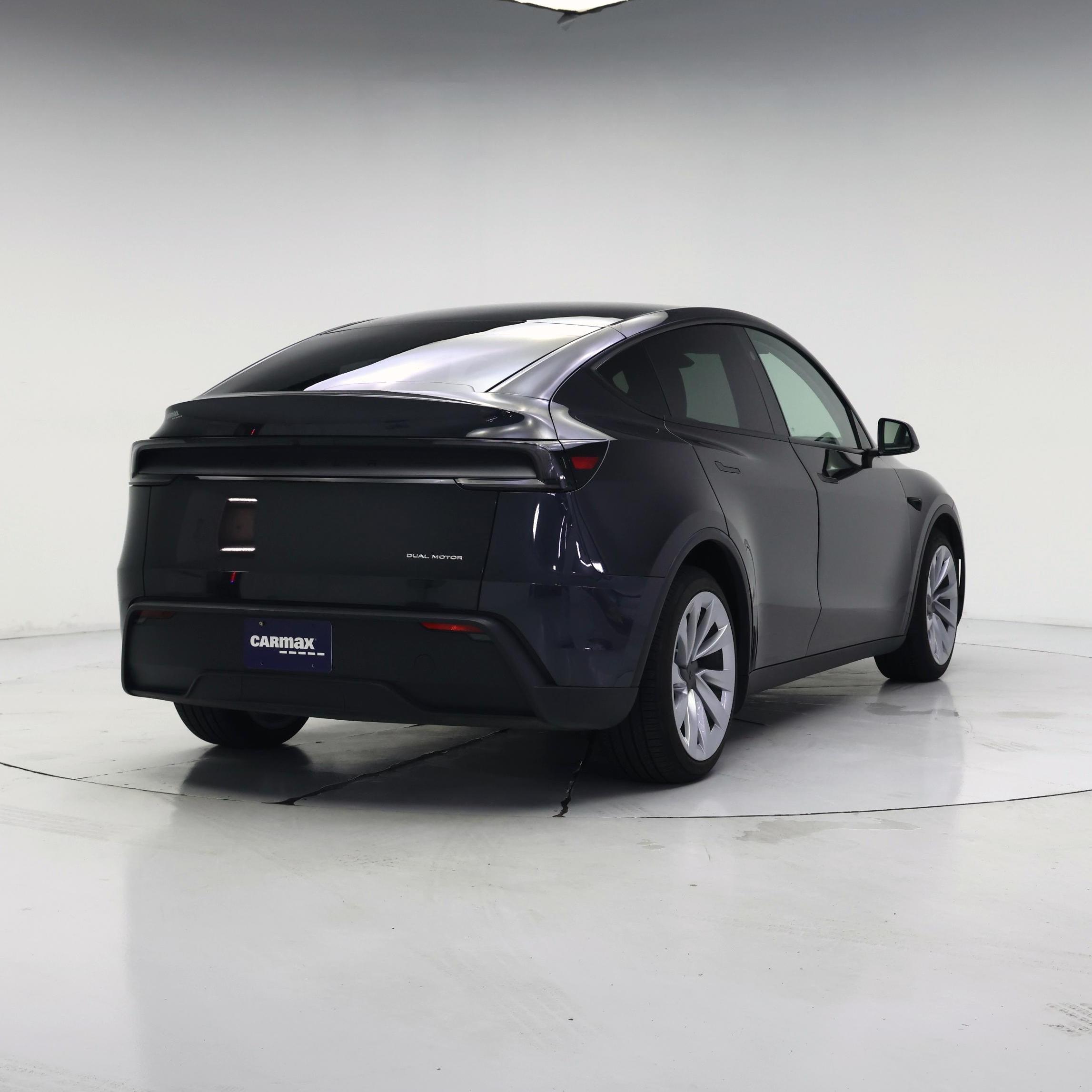Thumbnail: 2026 Tesla Model Y - 8