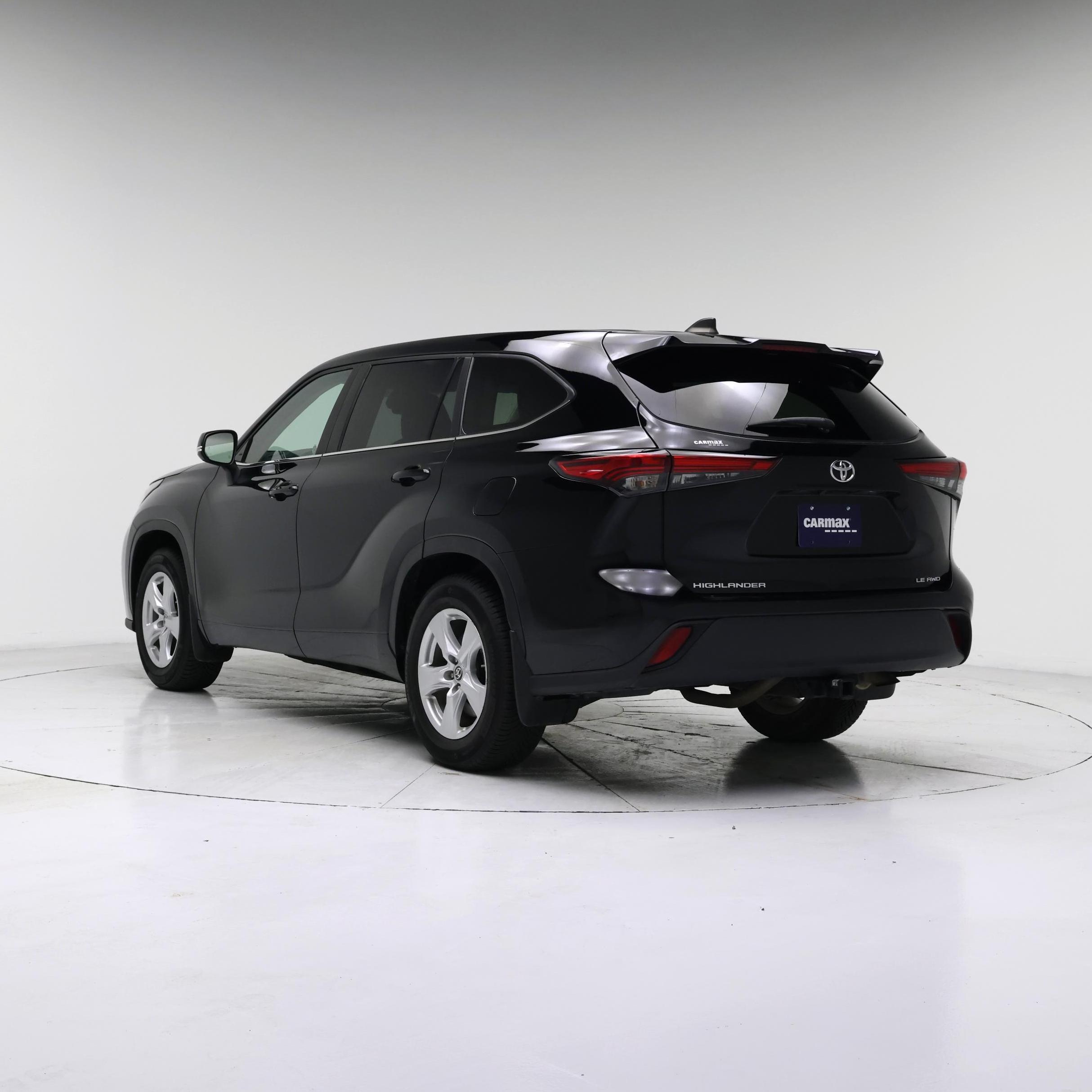 Thumbnail: 2023 Toyota Highlander - 2