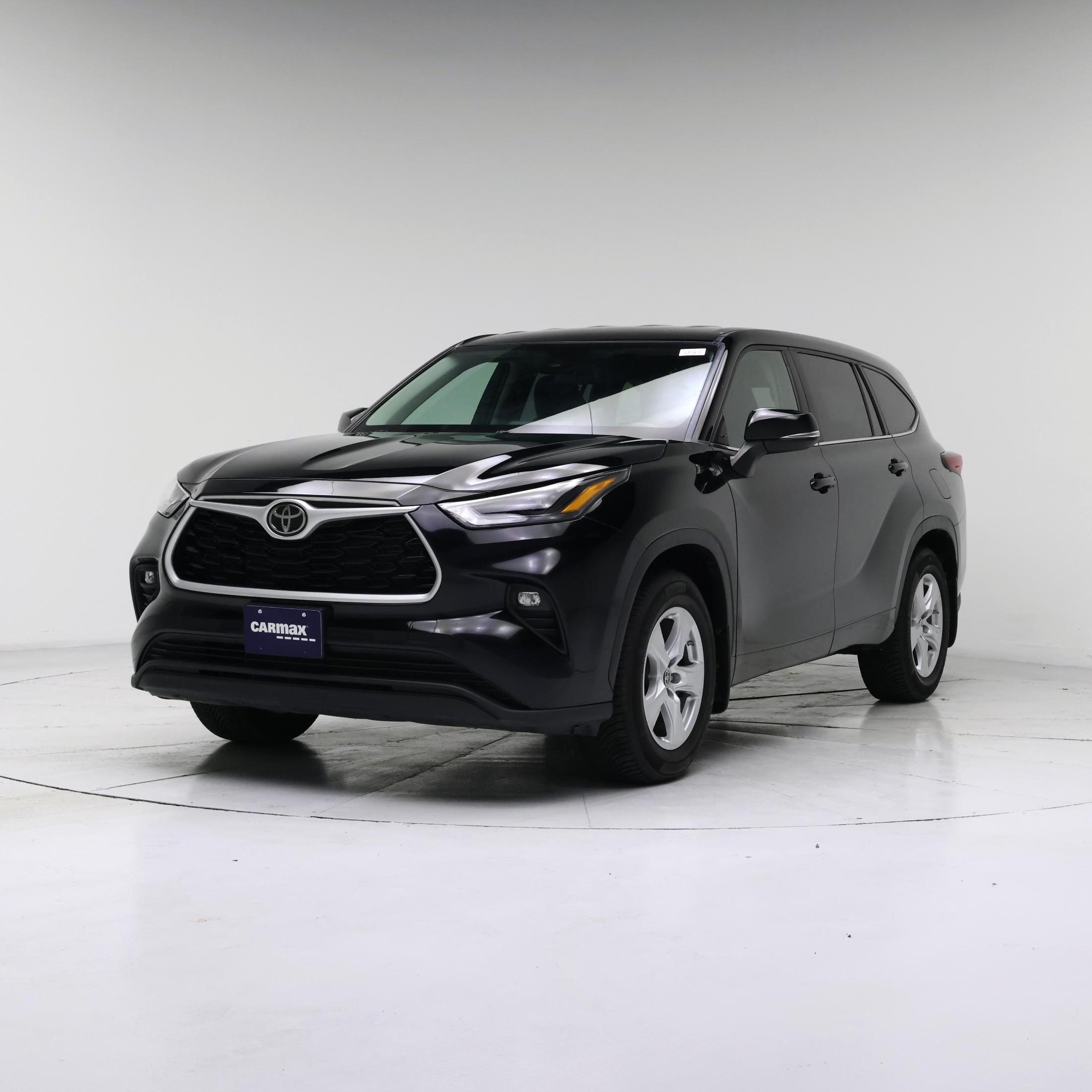 Thumbnail: 2023 Toyota Highlander - 4