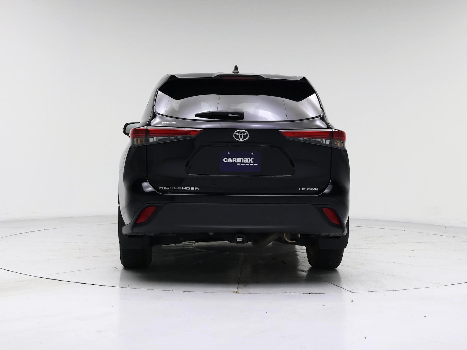 2023 Toyota Highlander LE - Photo 7