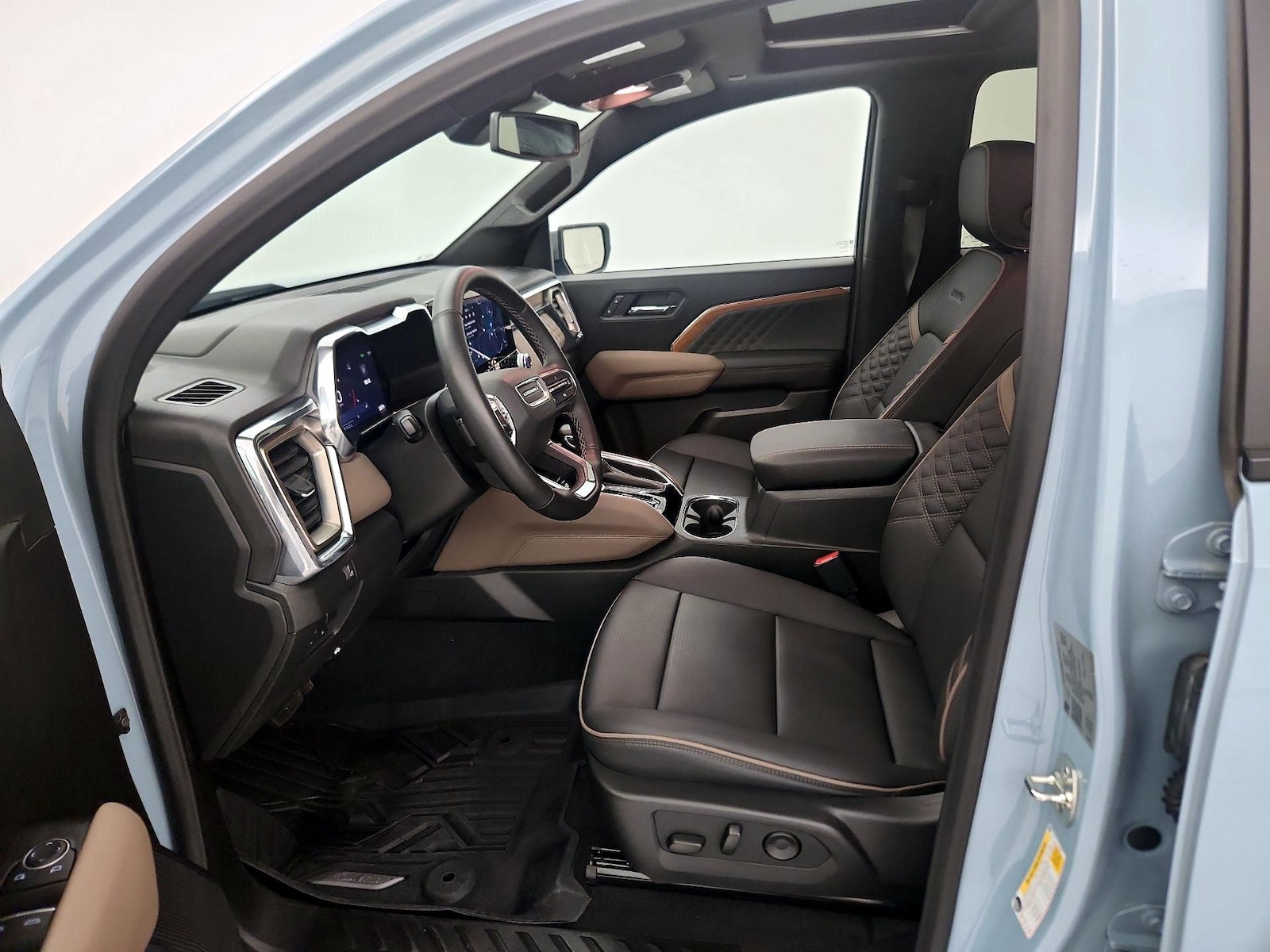 2026 GMC Canyon Denali - Photo 12