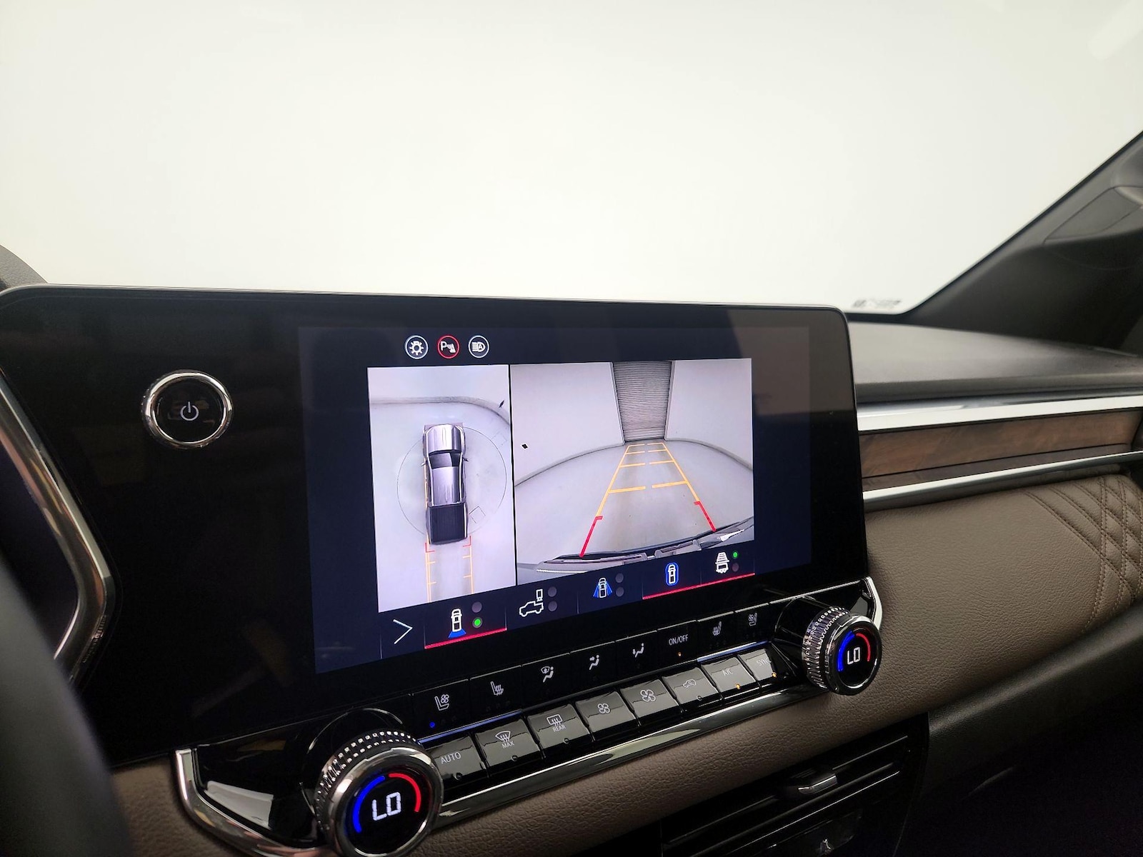2026 GMC Canyon Denali - Photo 16