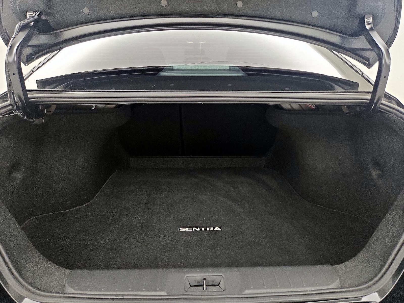 2025 Nissan Sentra S - Photo 21
