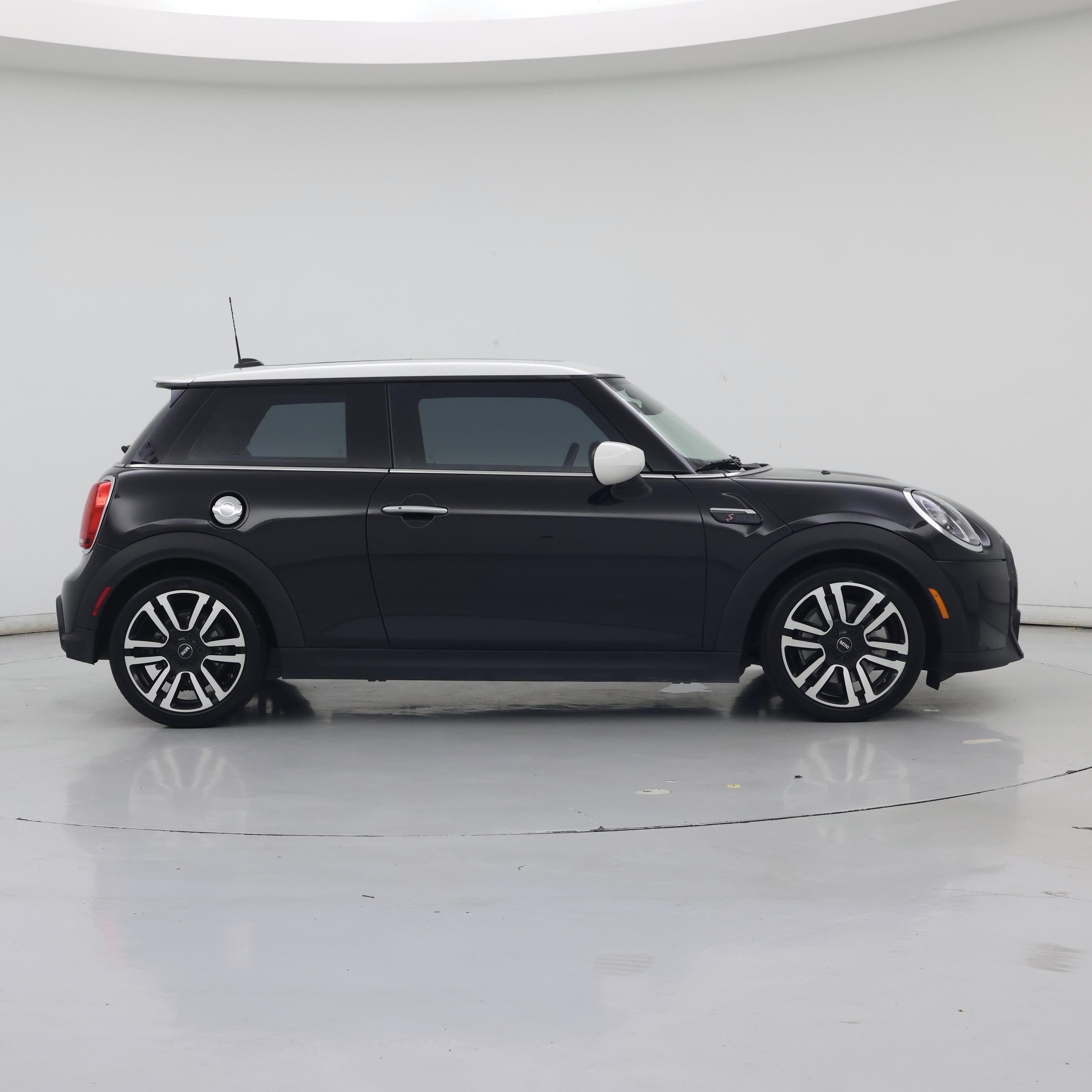 Thumbnail: 2024 MINI Cooper Hardtop - 7