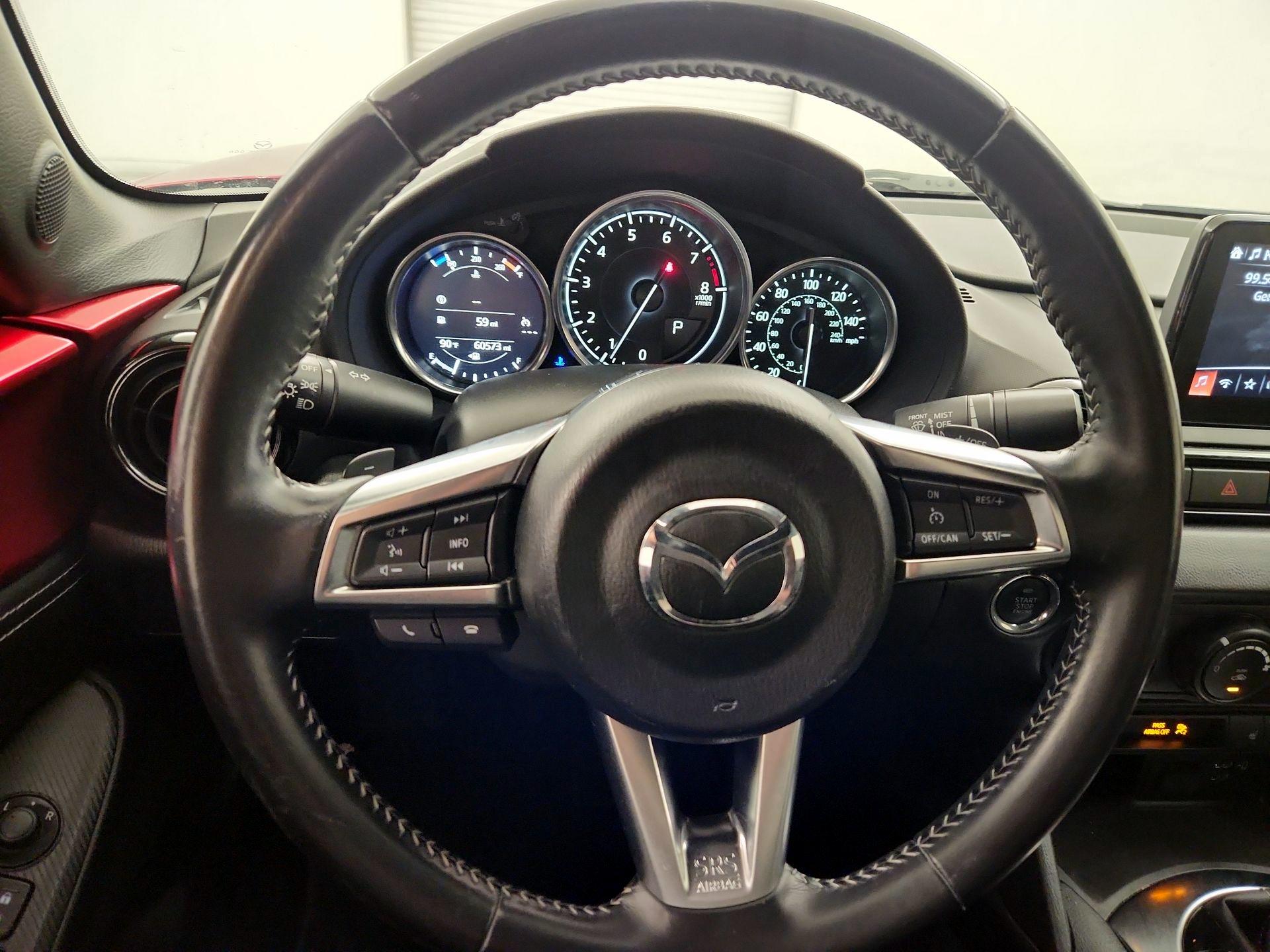 Thumbnail: 2020 Mazda MX-5 Miata - 10