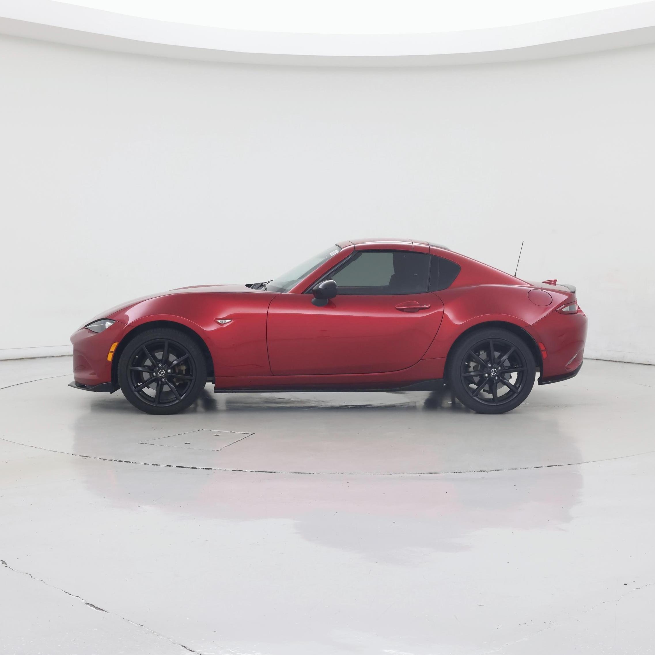 Thumbnail: 2020 Mazda MX-5 Miata - 3