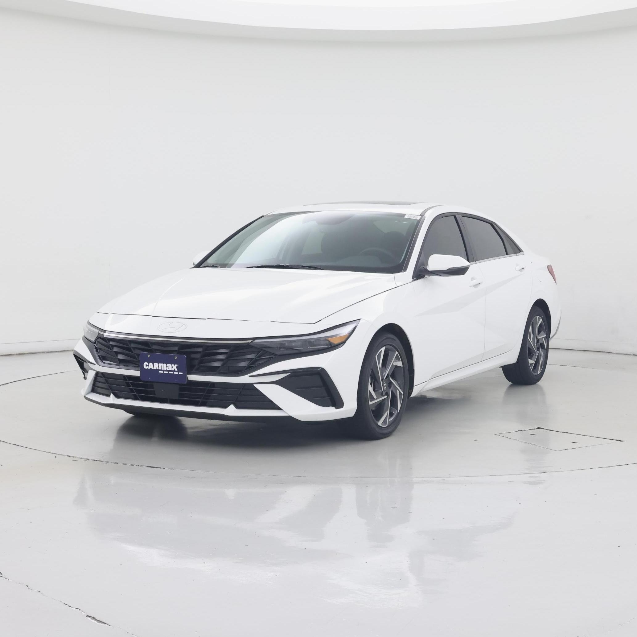 Thumbnail: 2025 Hyundai Elantra - 4
