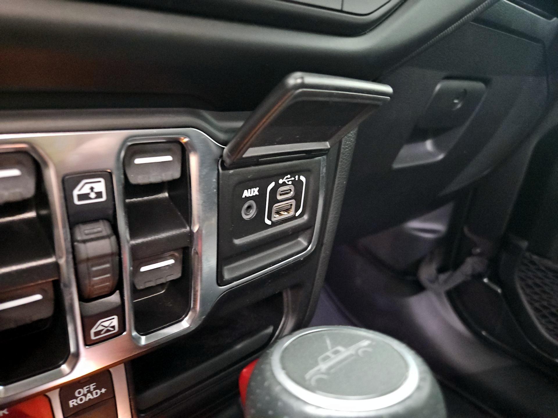 Thumbnail: 2022 Jeep Gladiator - 19