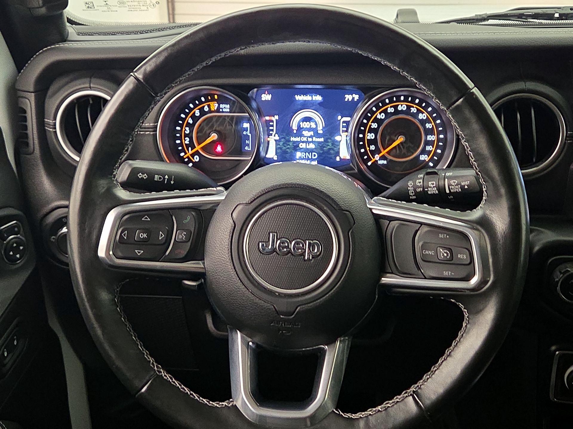 Thumbnail: 2022 Jeep Wrangler - 10