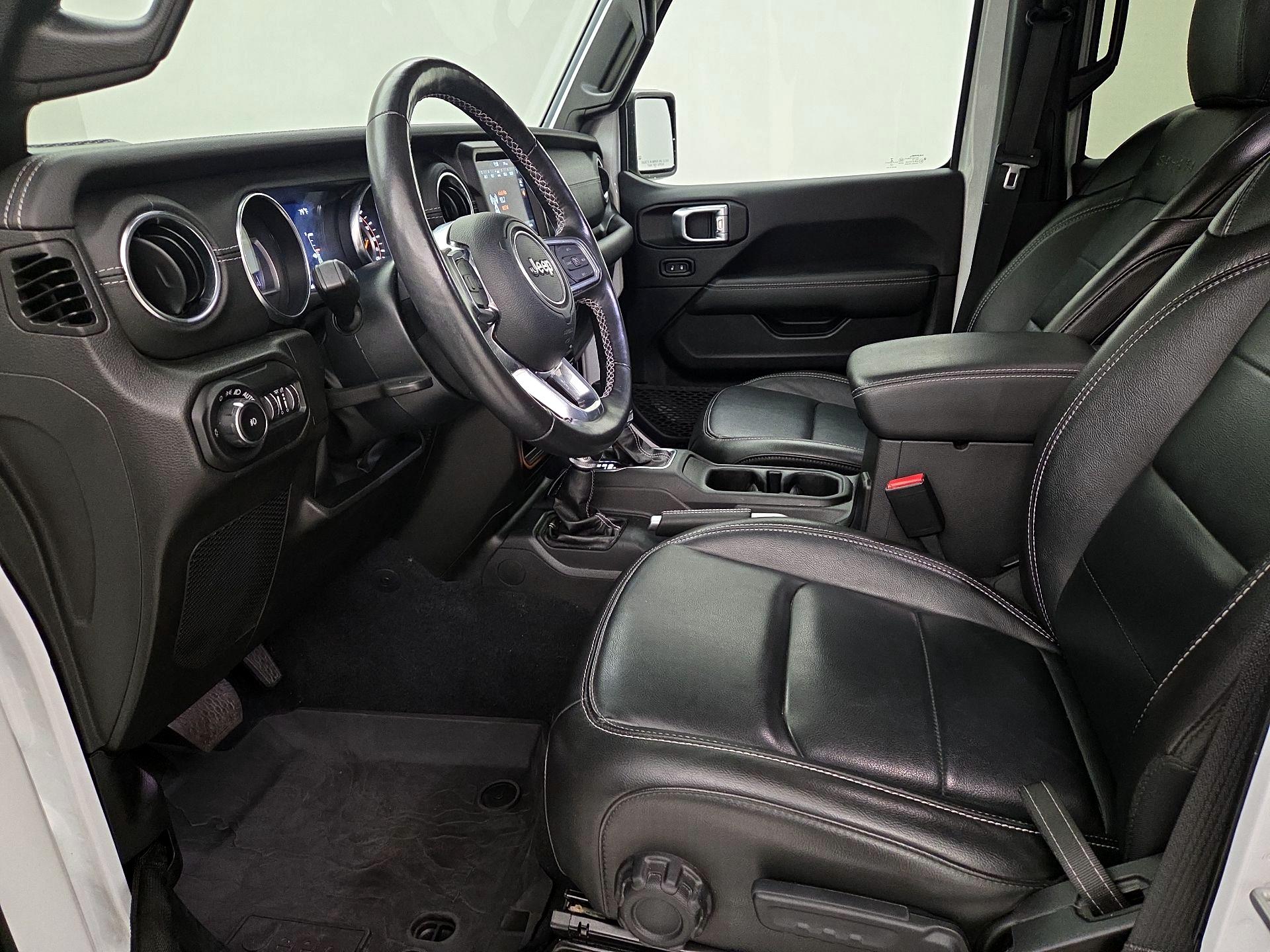 Thumbnail: 2022 Jeep Wrangler - 11