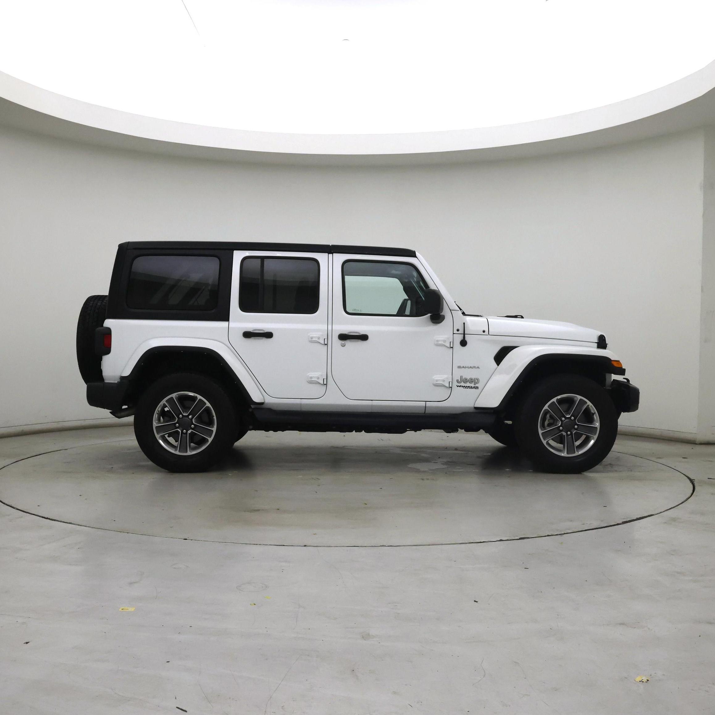 Thumbnail: 2022 Jeep Wrangler - 7