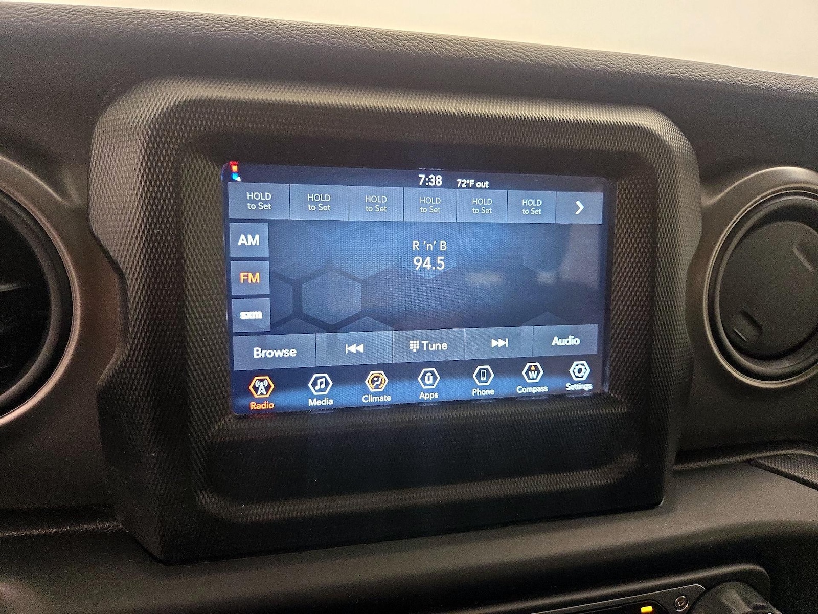 2022 Jeep Wrangler Unlimited Sport - Photo 16