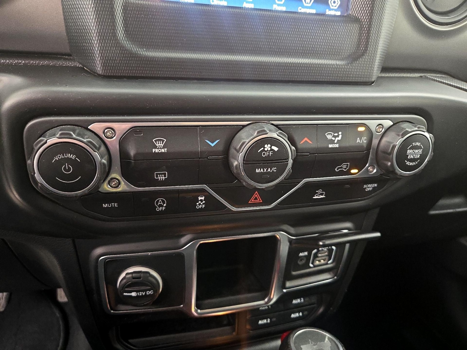2022 Jeep Wrangler Unlimited Sport - Photo 17