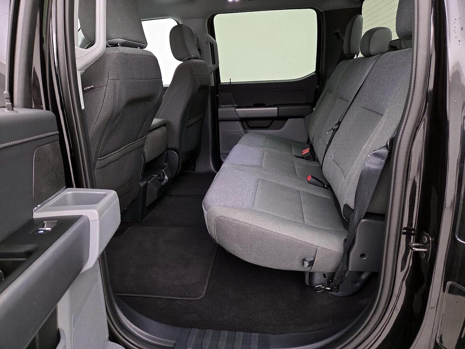2025 Ford F-150 XLT - Photo 20