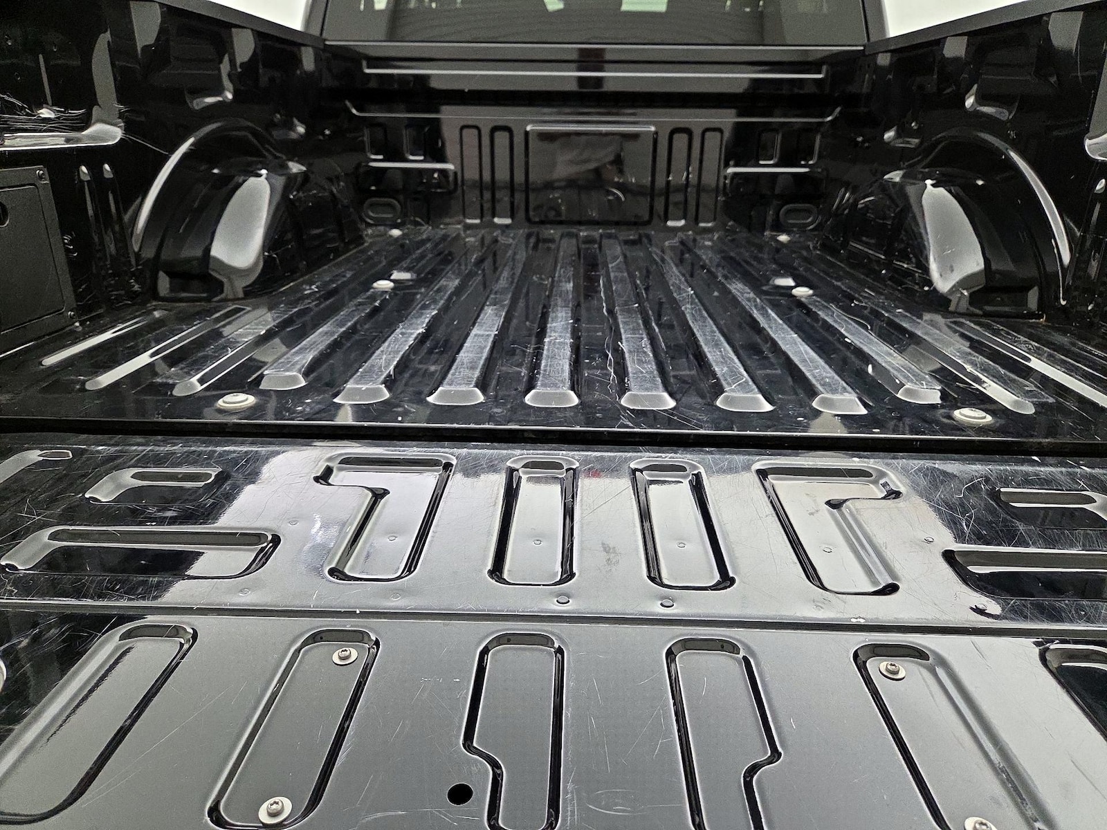 2025 Ford F-150 XLT - Photo 21