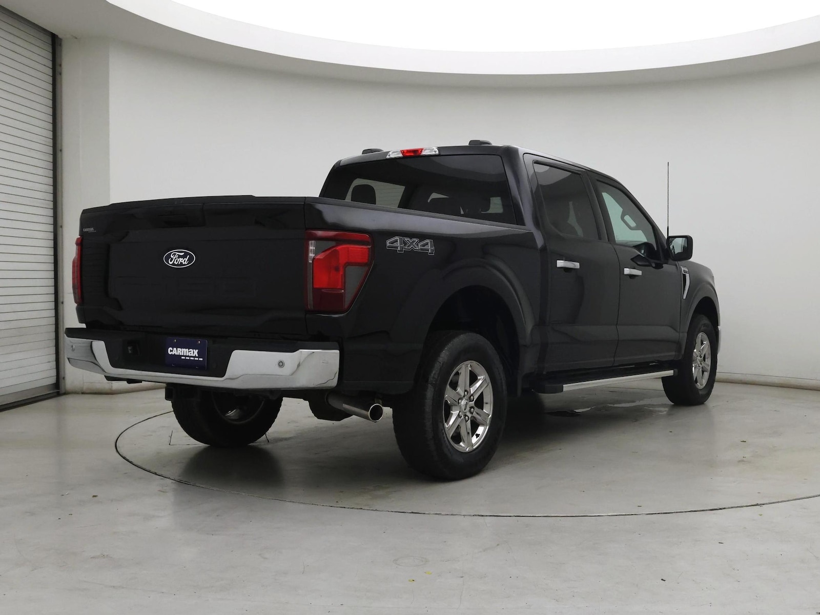 2025 Ford F-150 XLT - Photo 9