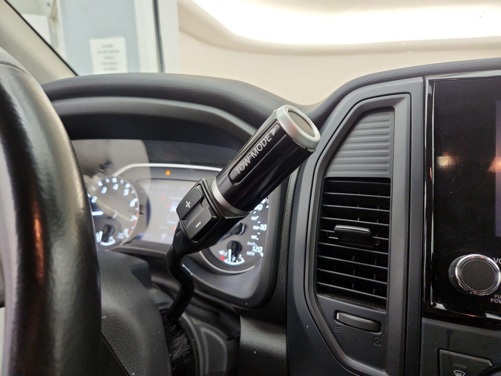 Thumbnail: 2024 Nissan Titan - 17