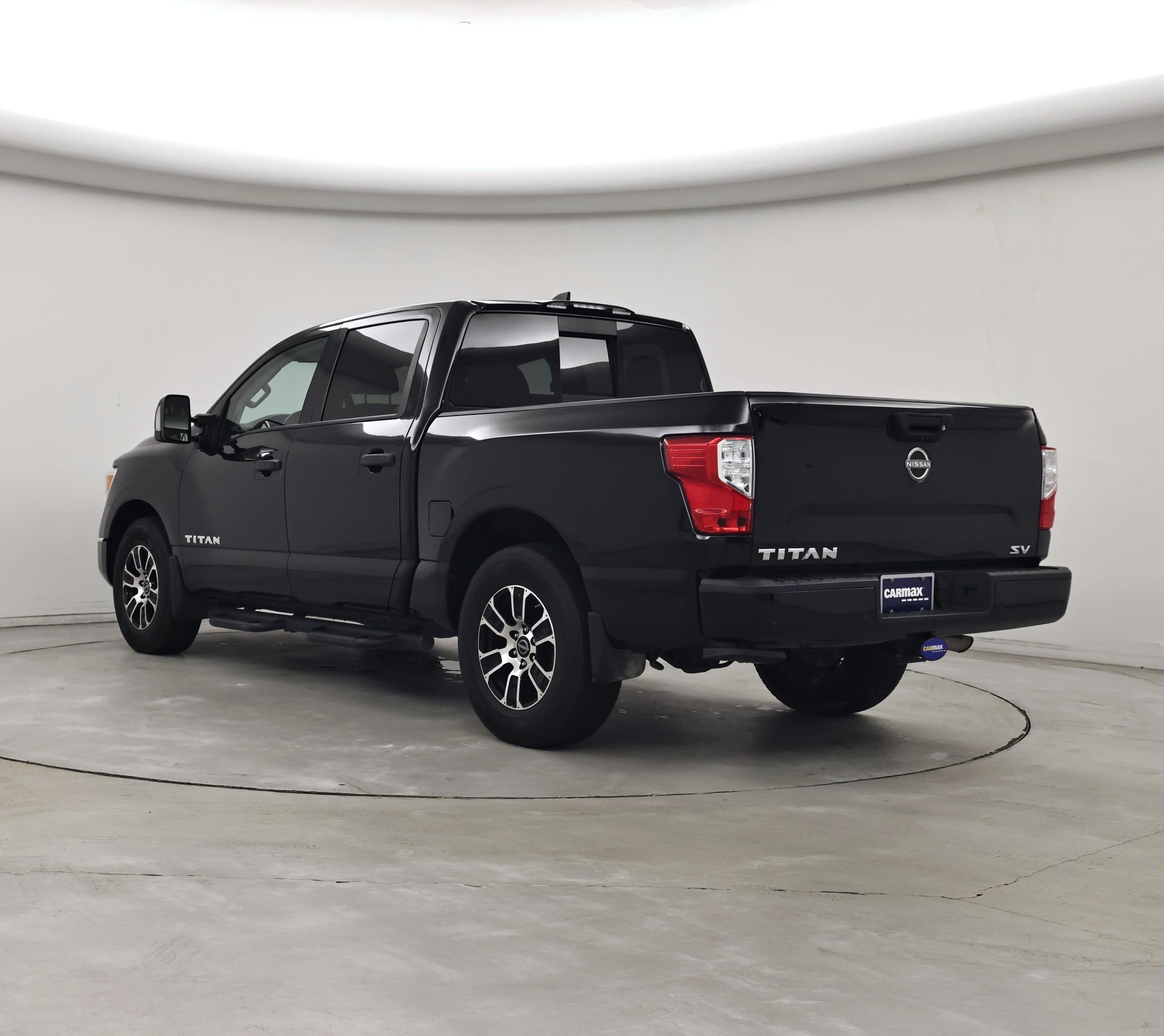 Thumbnail: 2024 Nissan Titan - 2