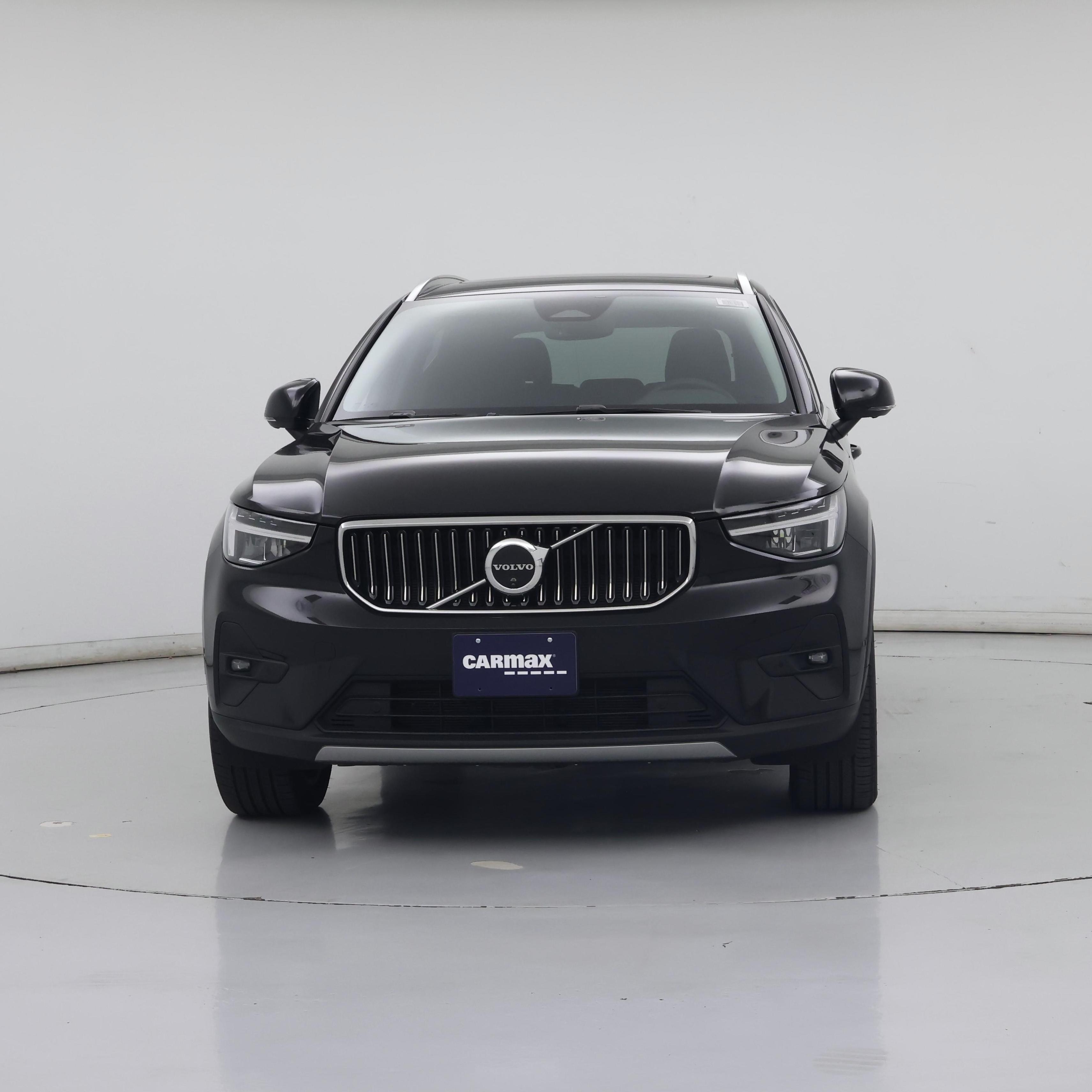 Thumbnail: 2025 Volvo XC40 - 5