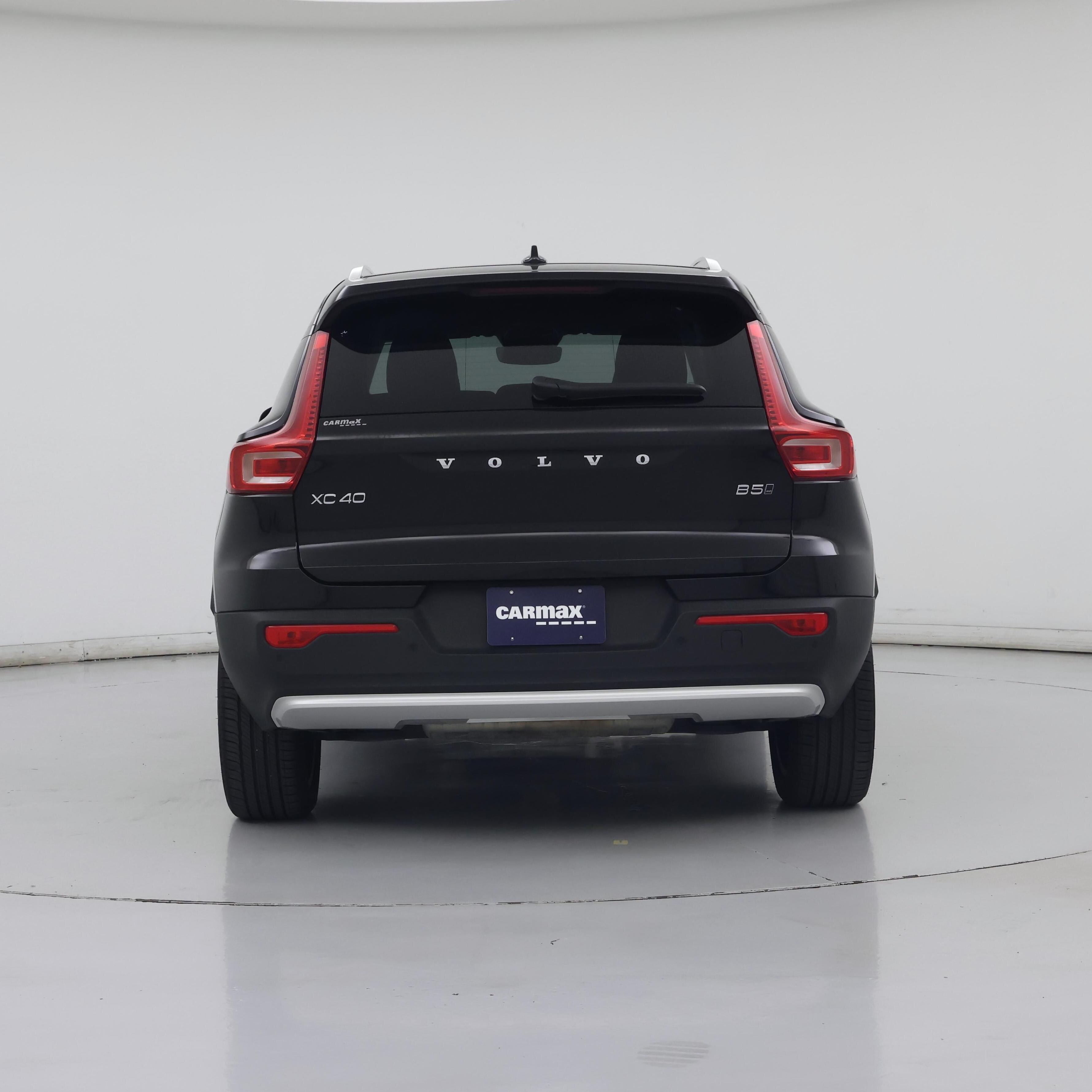 Thumbnail: 2025 Volvo XC40 - 6
