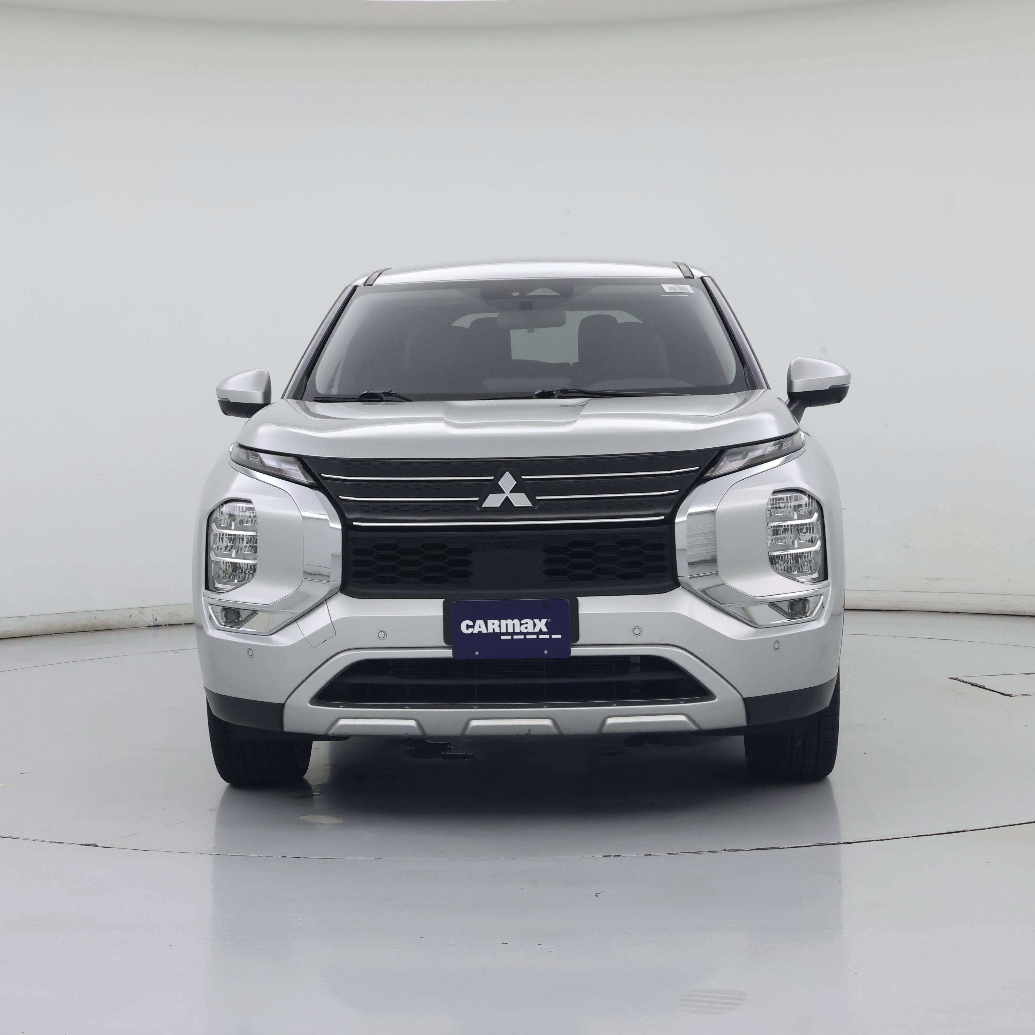 Thumbnail: 2024 Mitsubishi Outlander - 5
