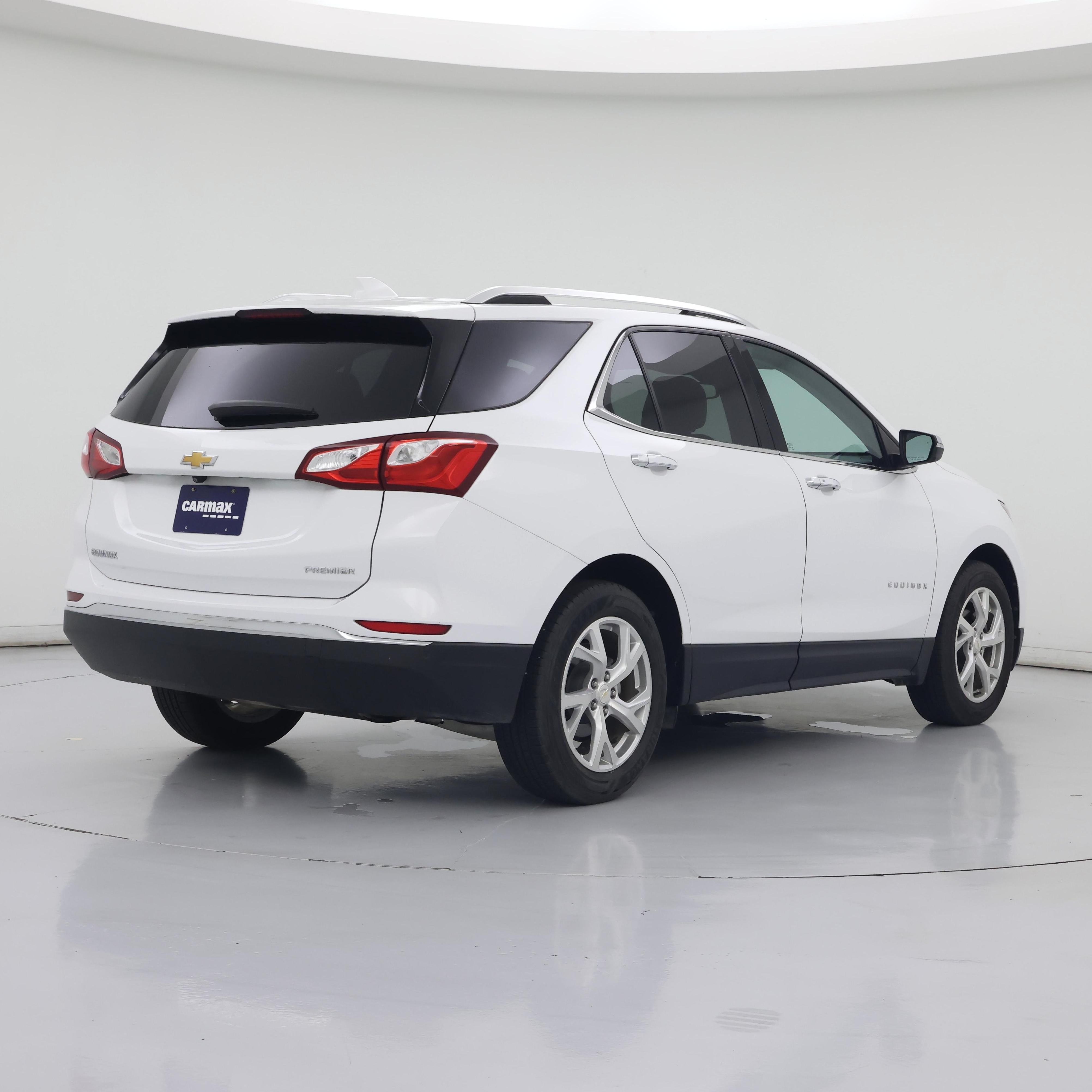 Thumbnail: 2021 Chevrolet Equinox - 8