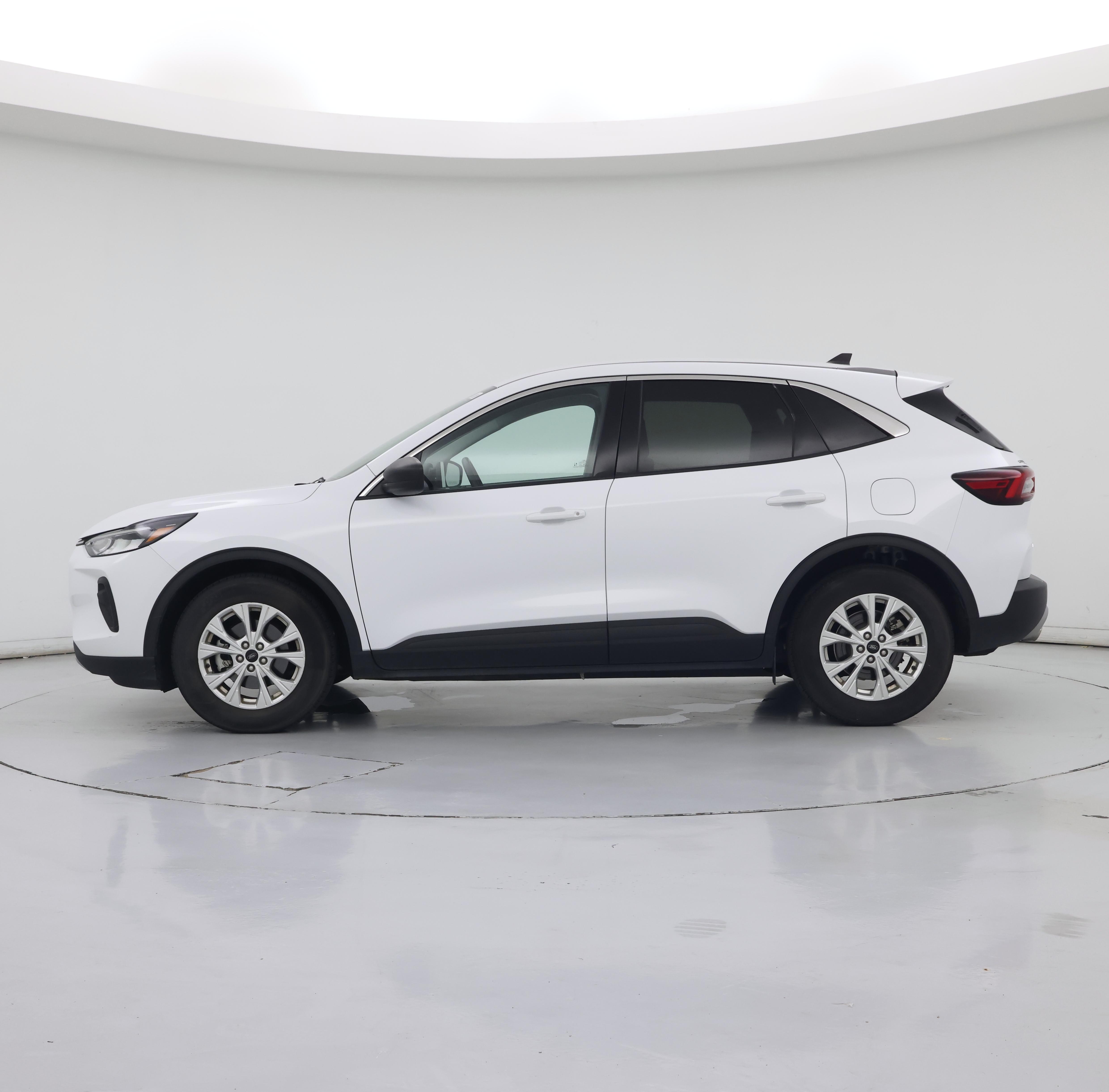 Thumbnail: 2024 Ford Escape - 3