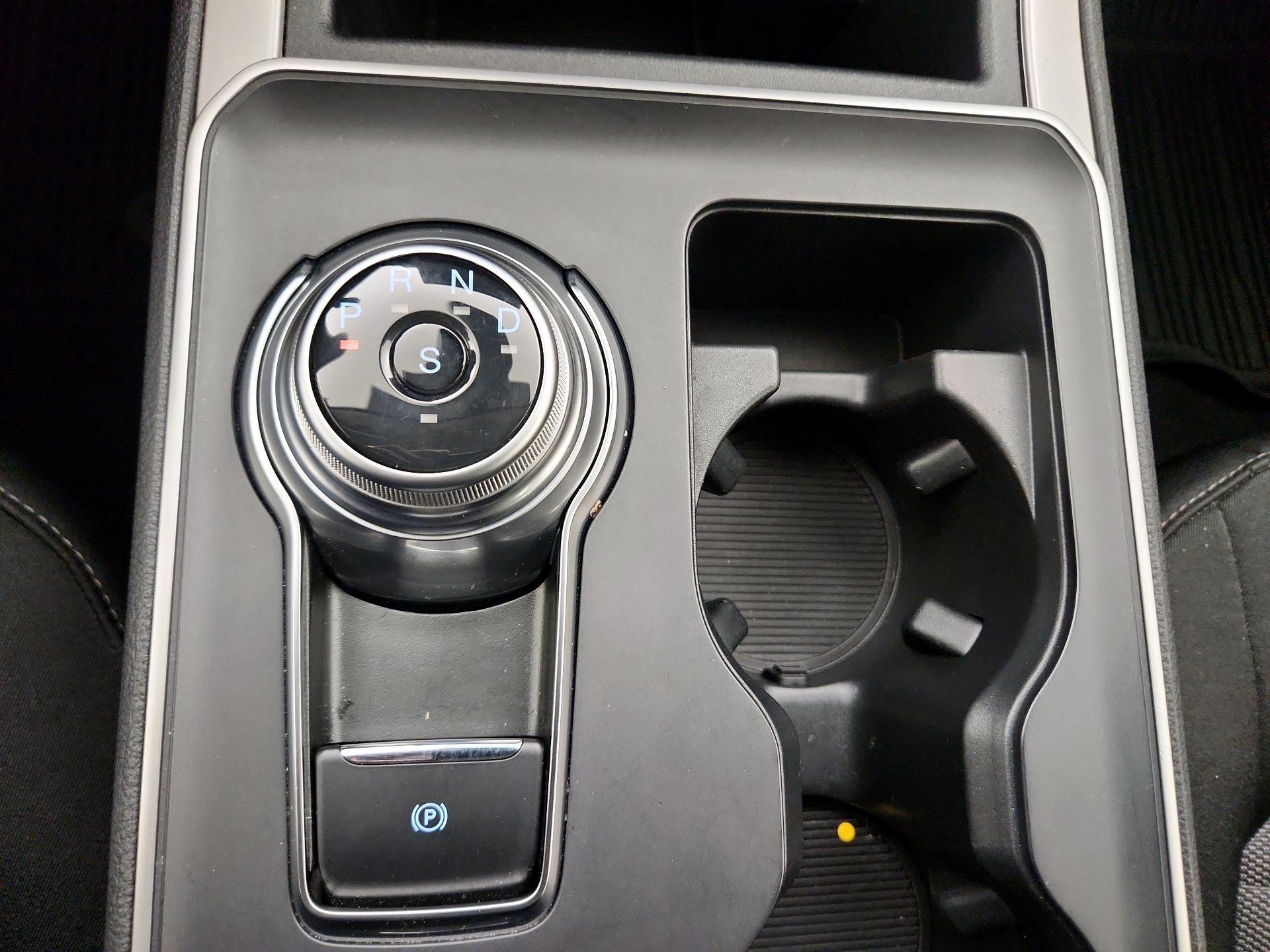 Thumbnail: 2024 Ford Edge - 17